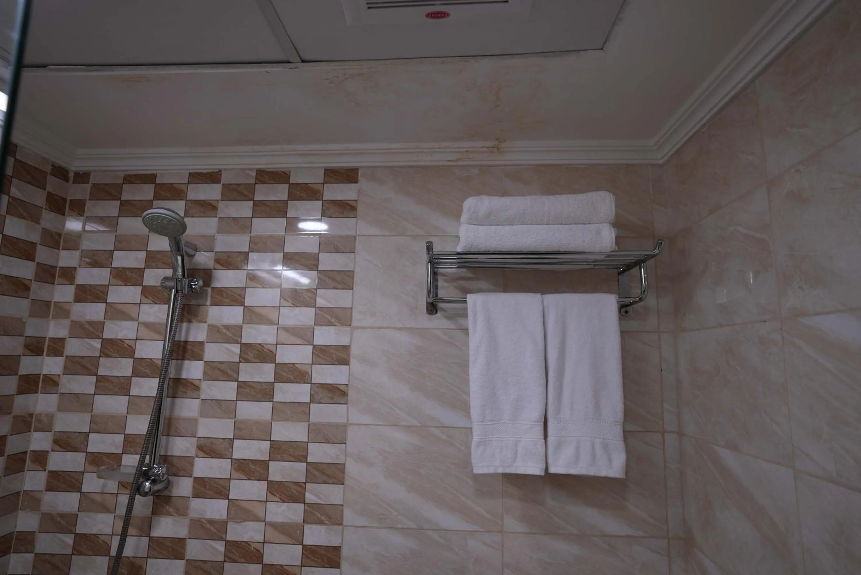 Abraj Al Tayseer Tuwa Hotel