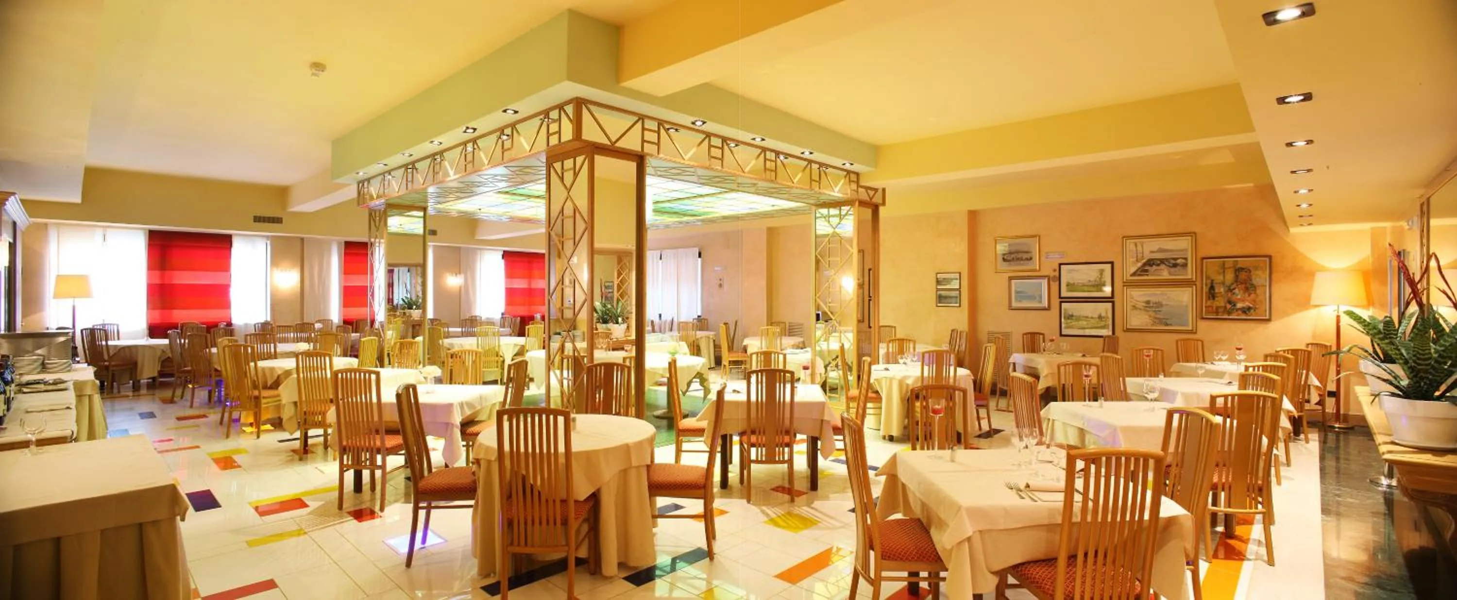 Restaurant/places to eat in Hotel Oliveto