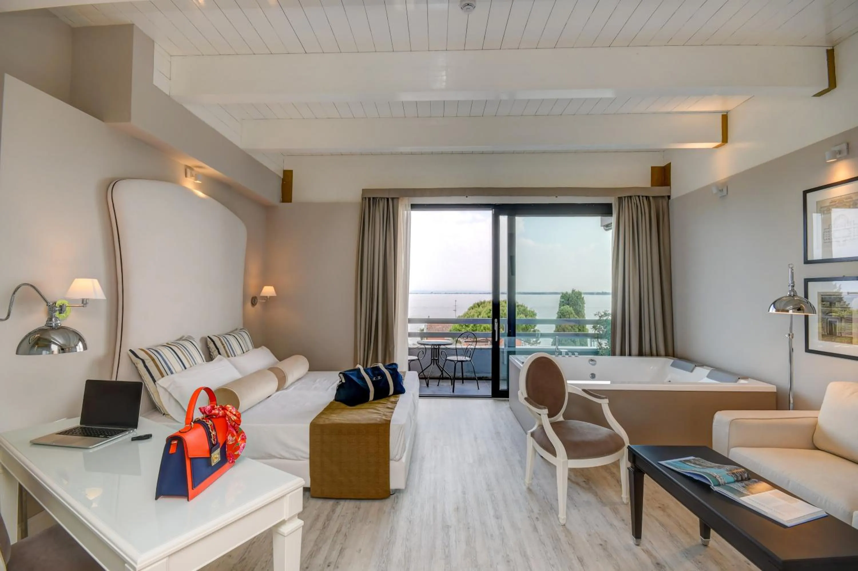 Photo of the whole room, Bed in Hotel Oliveto