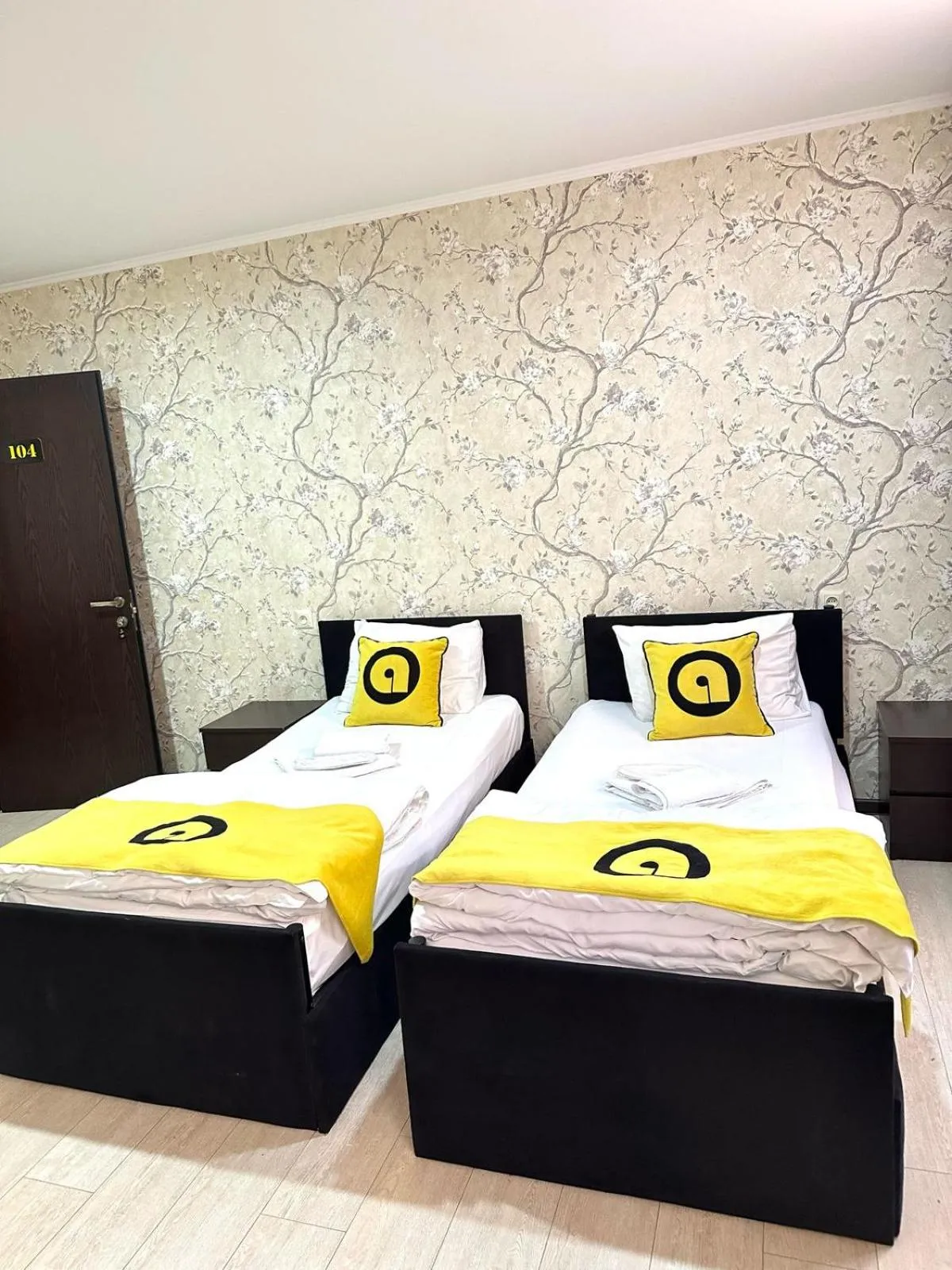 Bed in Hotel Aira Plaza