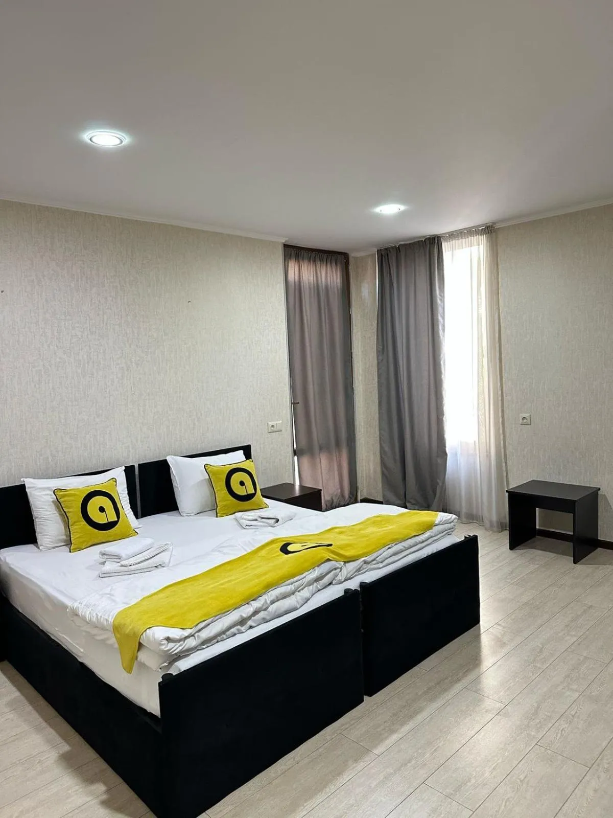 Bed in Hotel Aira Plaza