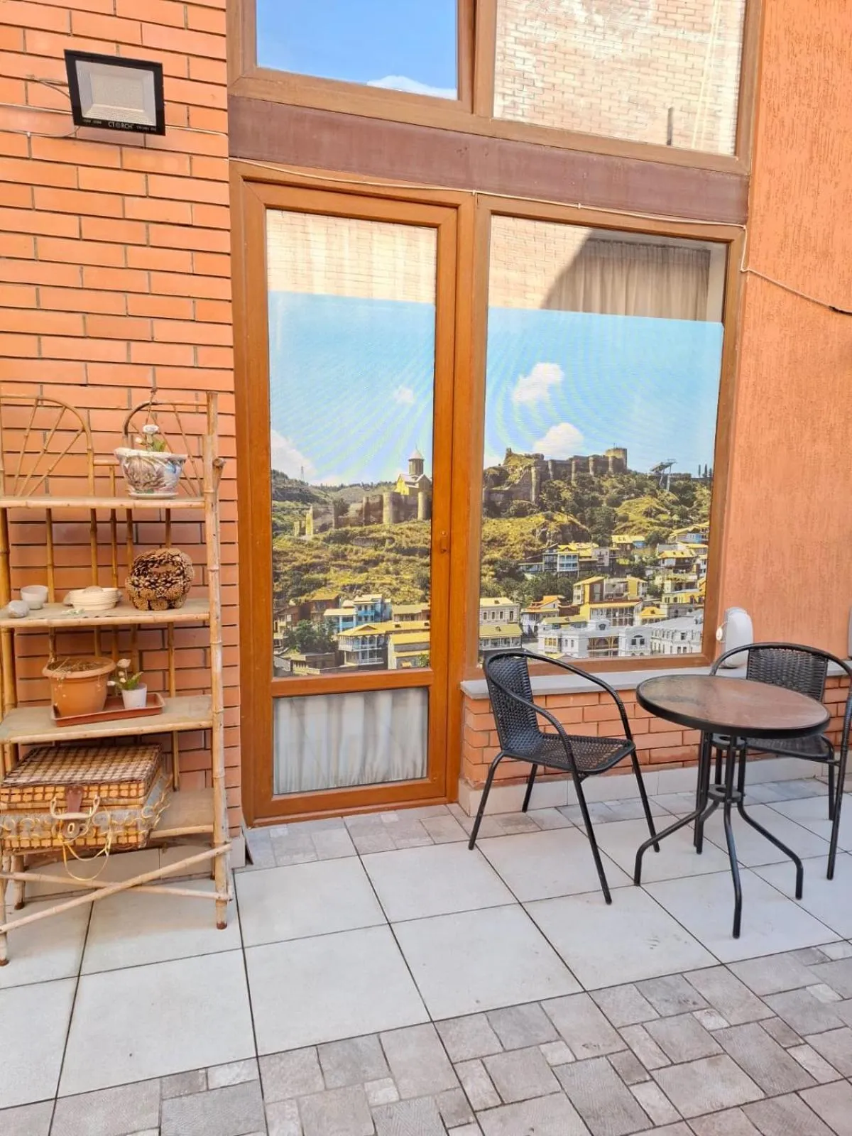 Patio in Hotel Aira Plaza