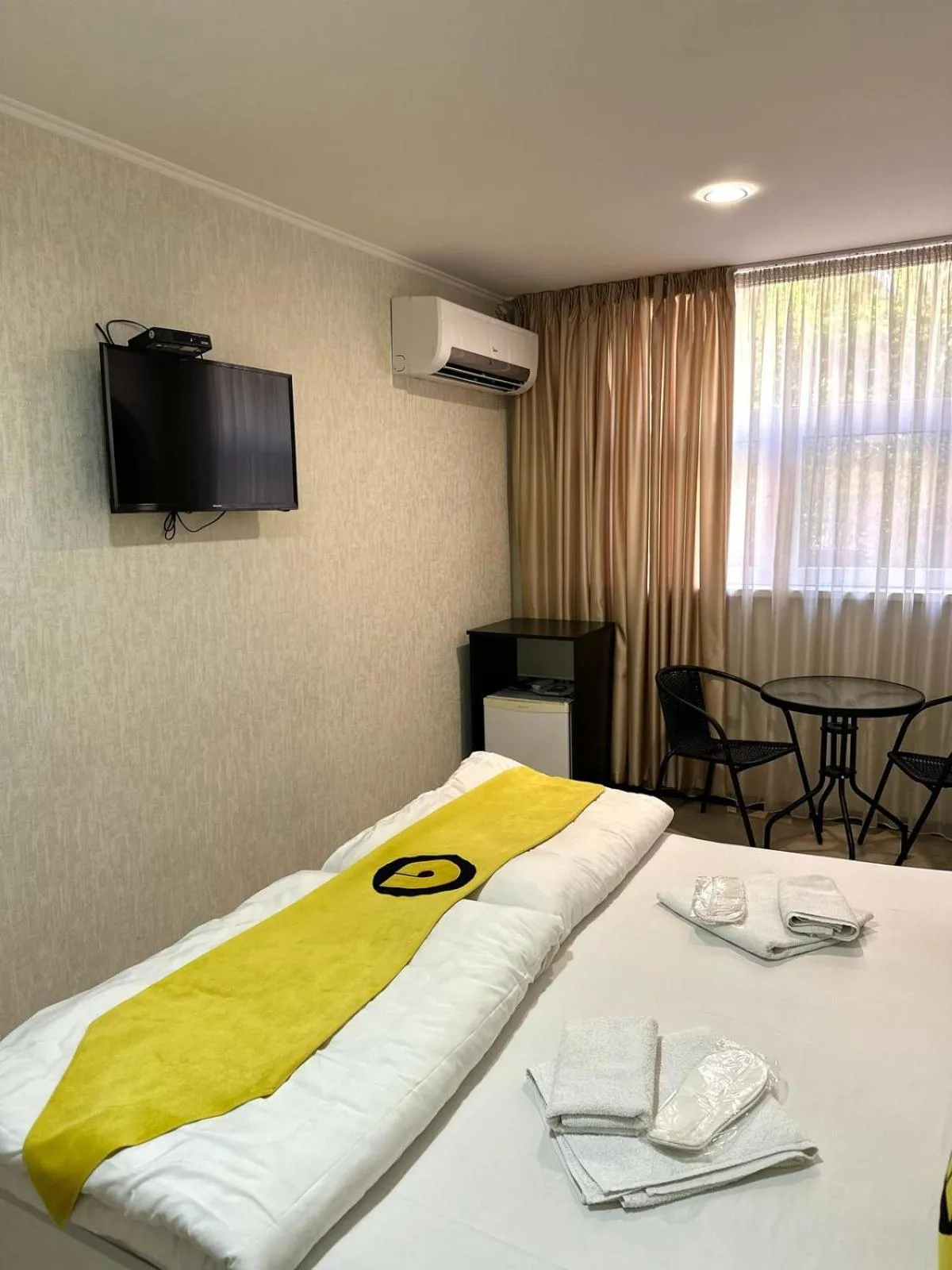 Bed in Hotel Aira Plaza