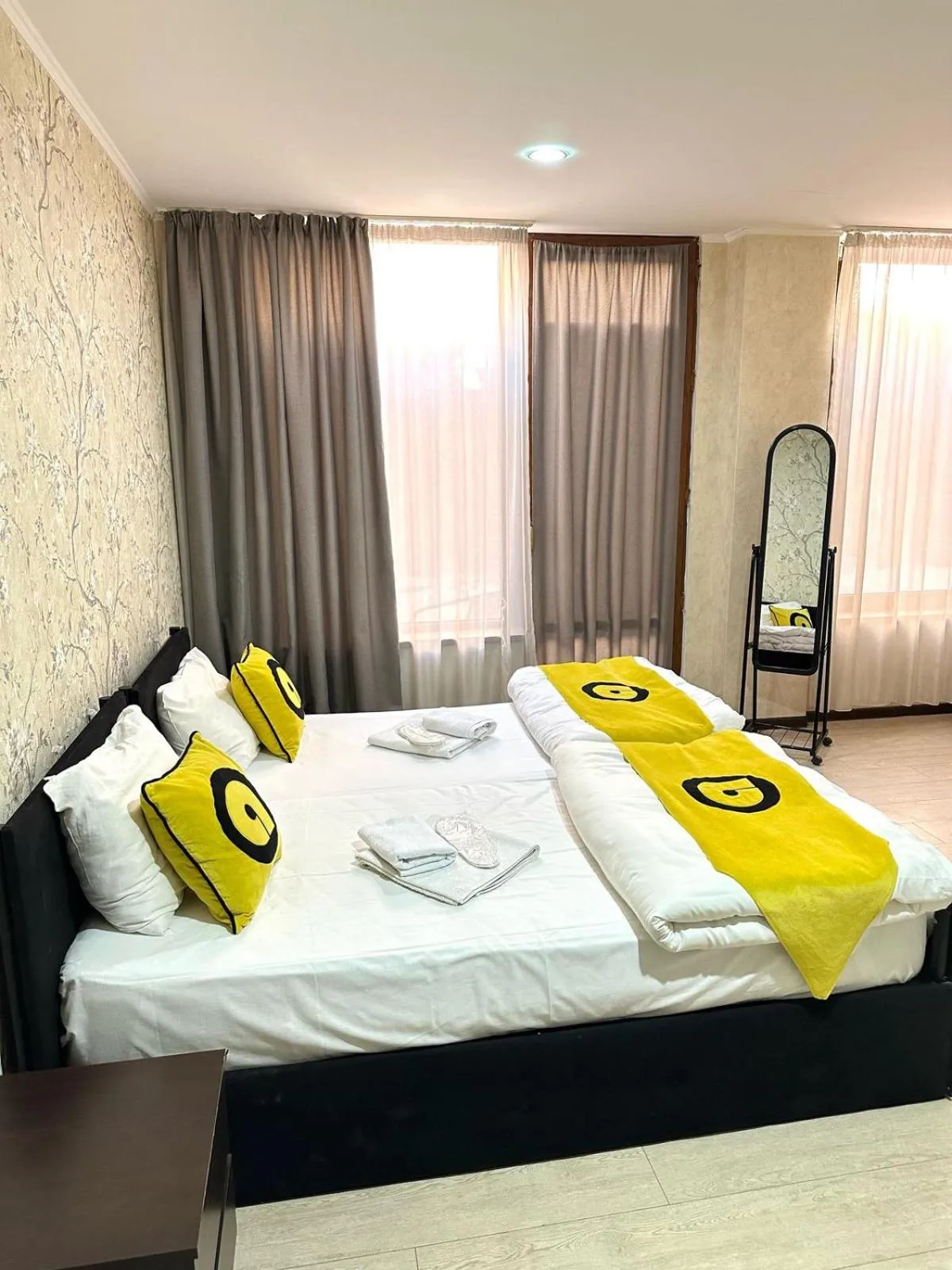 Bed in Hotel Aira Plaza
