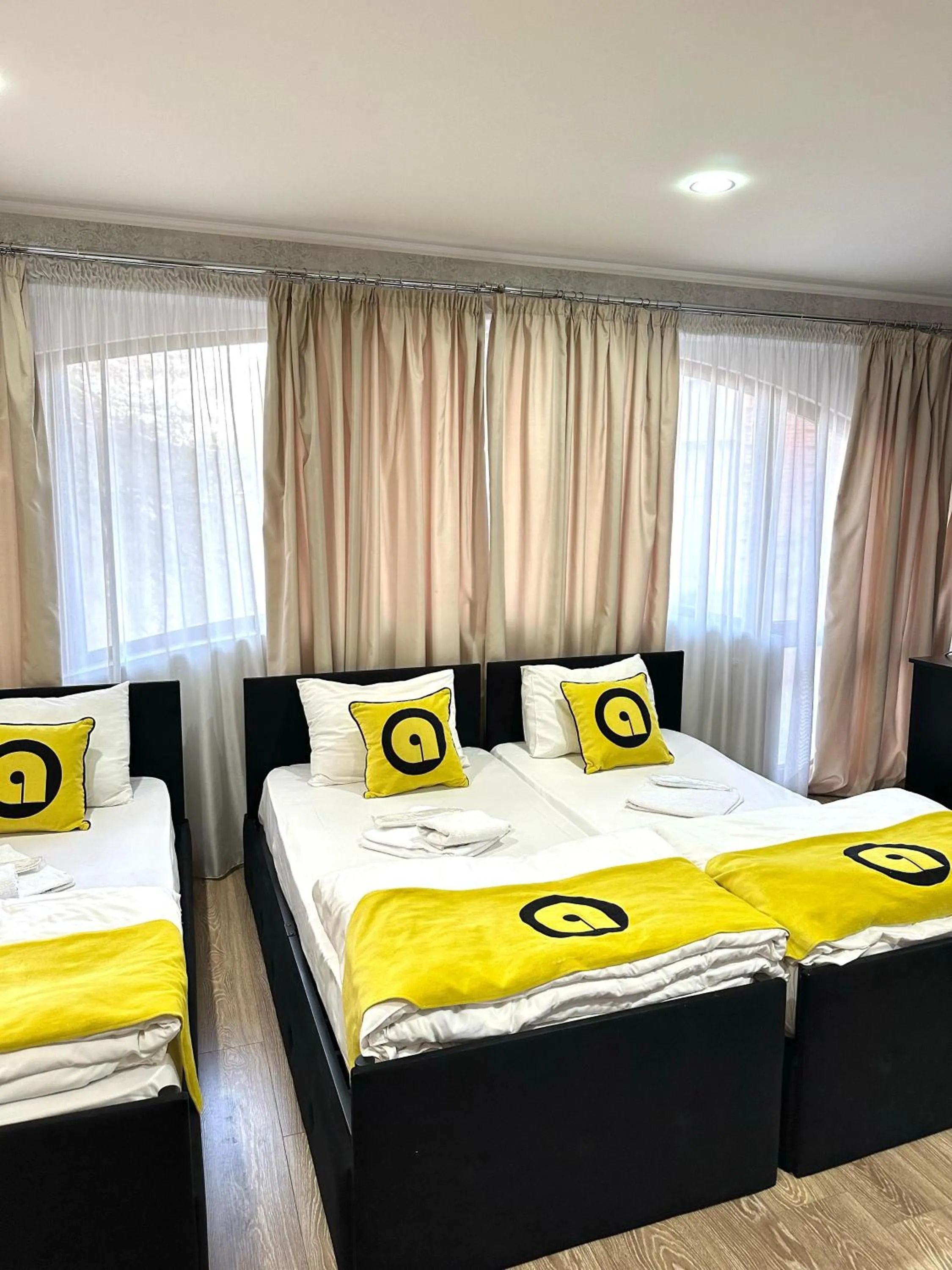 Bed in Hotel Aira Plaza