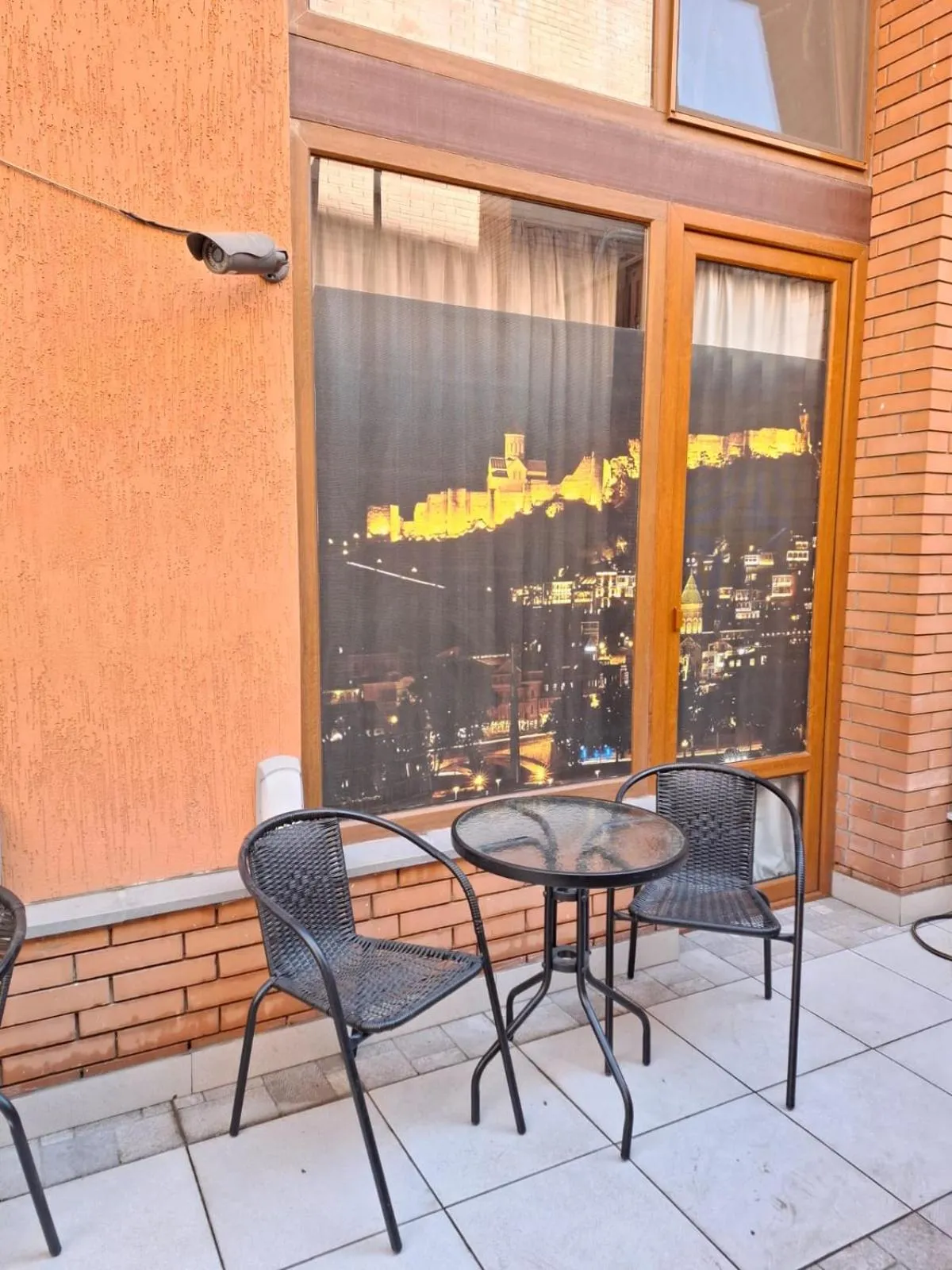 Patio in Hotel Aira Plaza