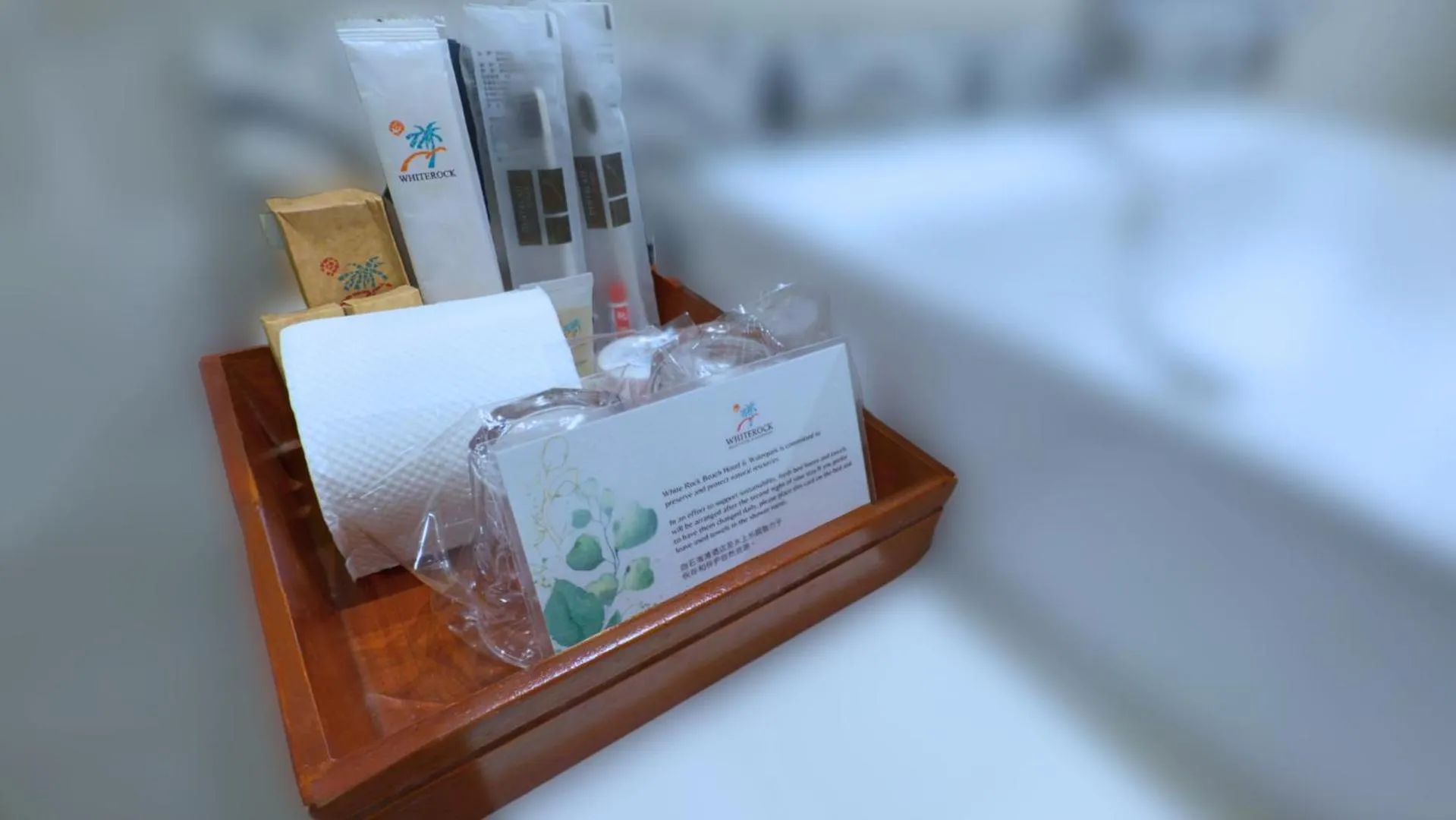 Bathroom, Bed in Whiterock Beach Hotel and Waterpark