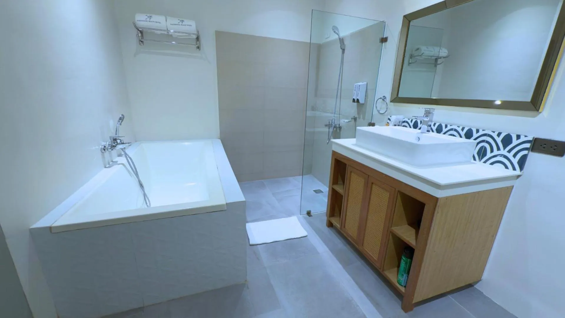 Toilet in Whiterock Beach Hotel and Waterpark