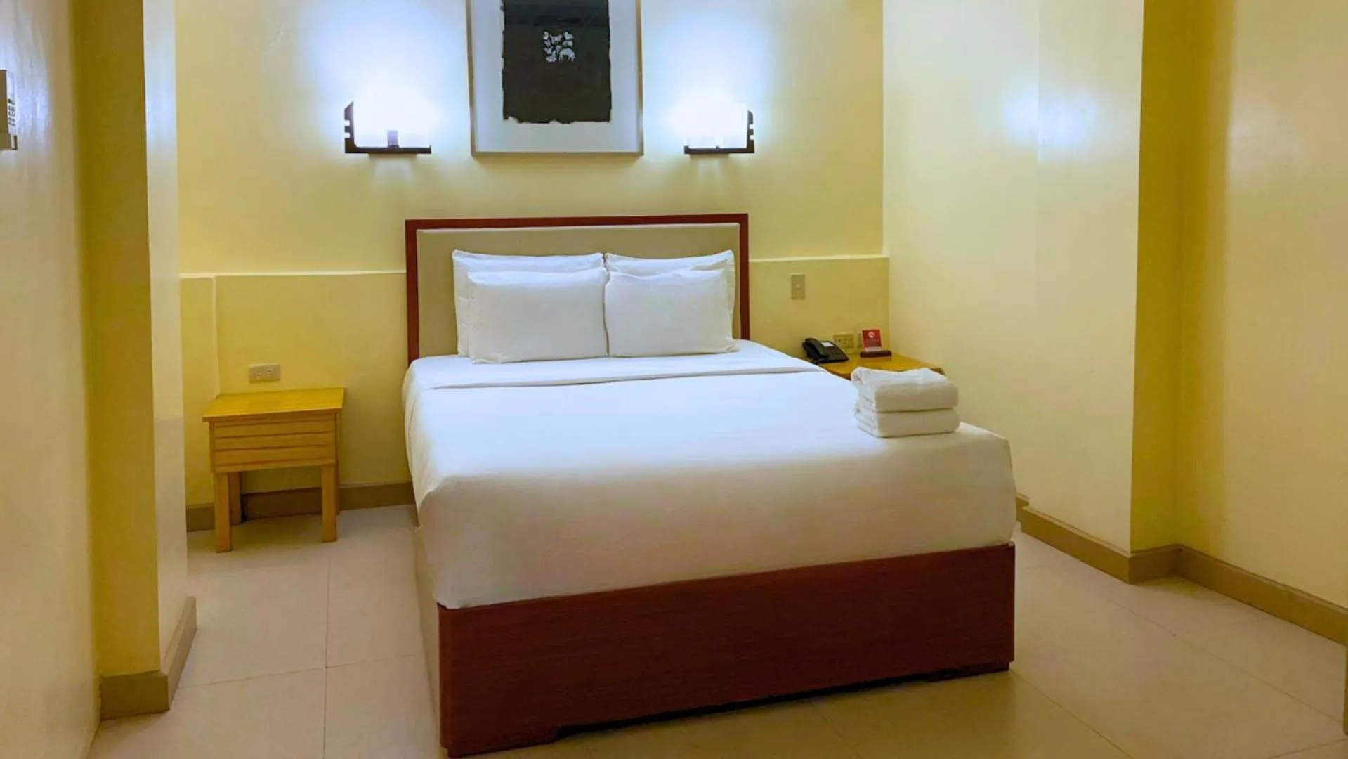 Bed in Whiterock Beach Hotel and Waterpark