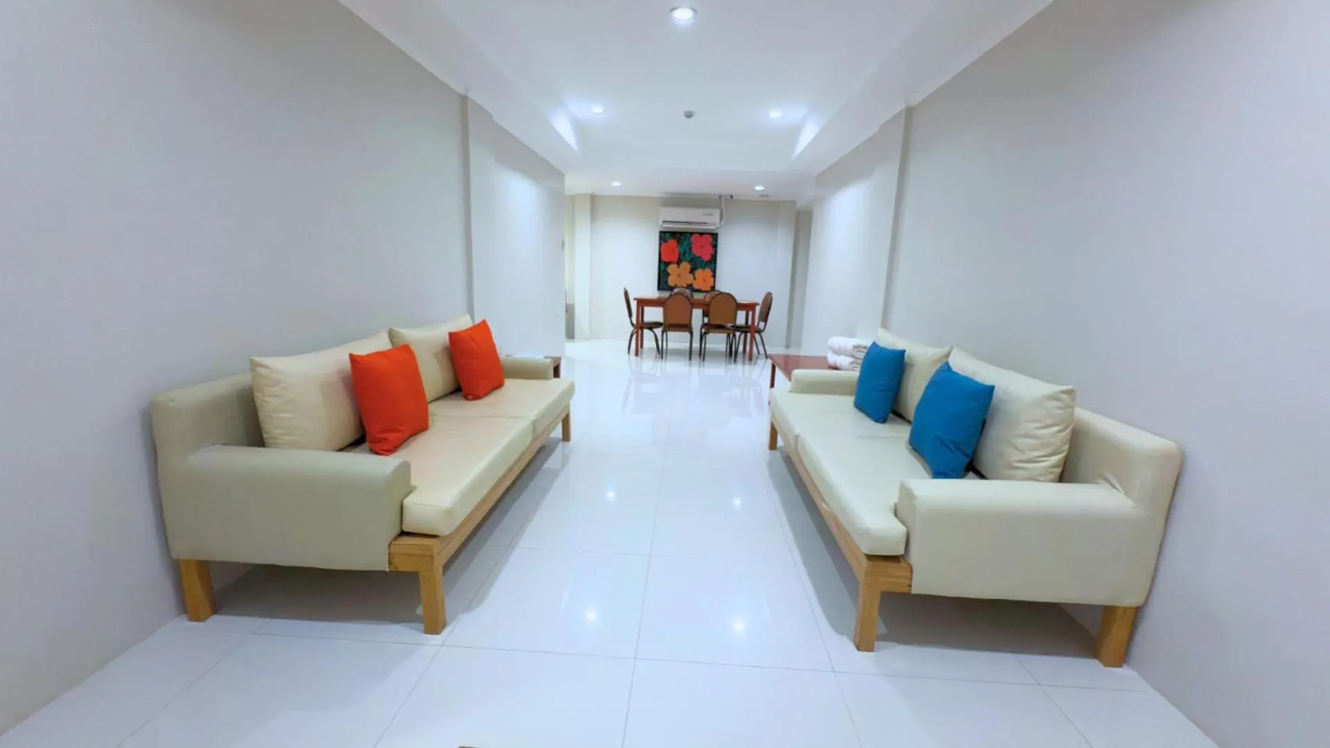 Seating area in Whiterock Beach Hotel and Waterpark