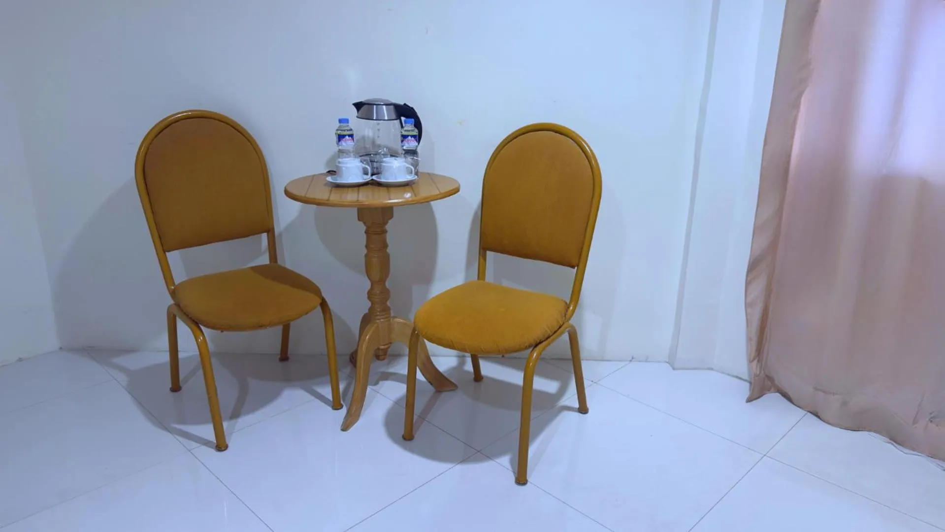 Seating area in Whiterock Beach Hotel and Waterpark