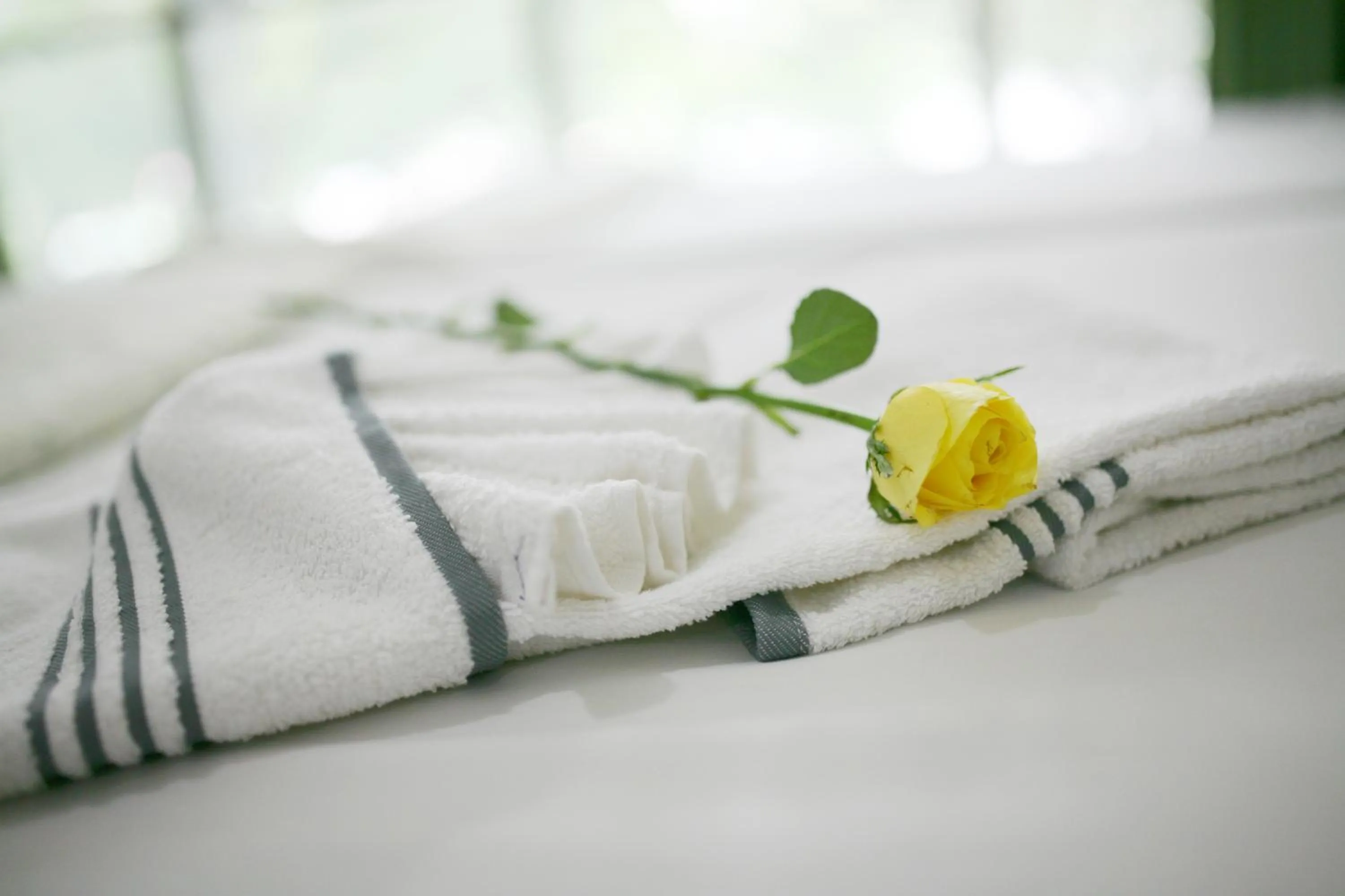 Bedroom, Bed in Kim Khoi Hotel