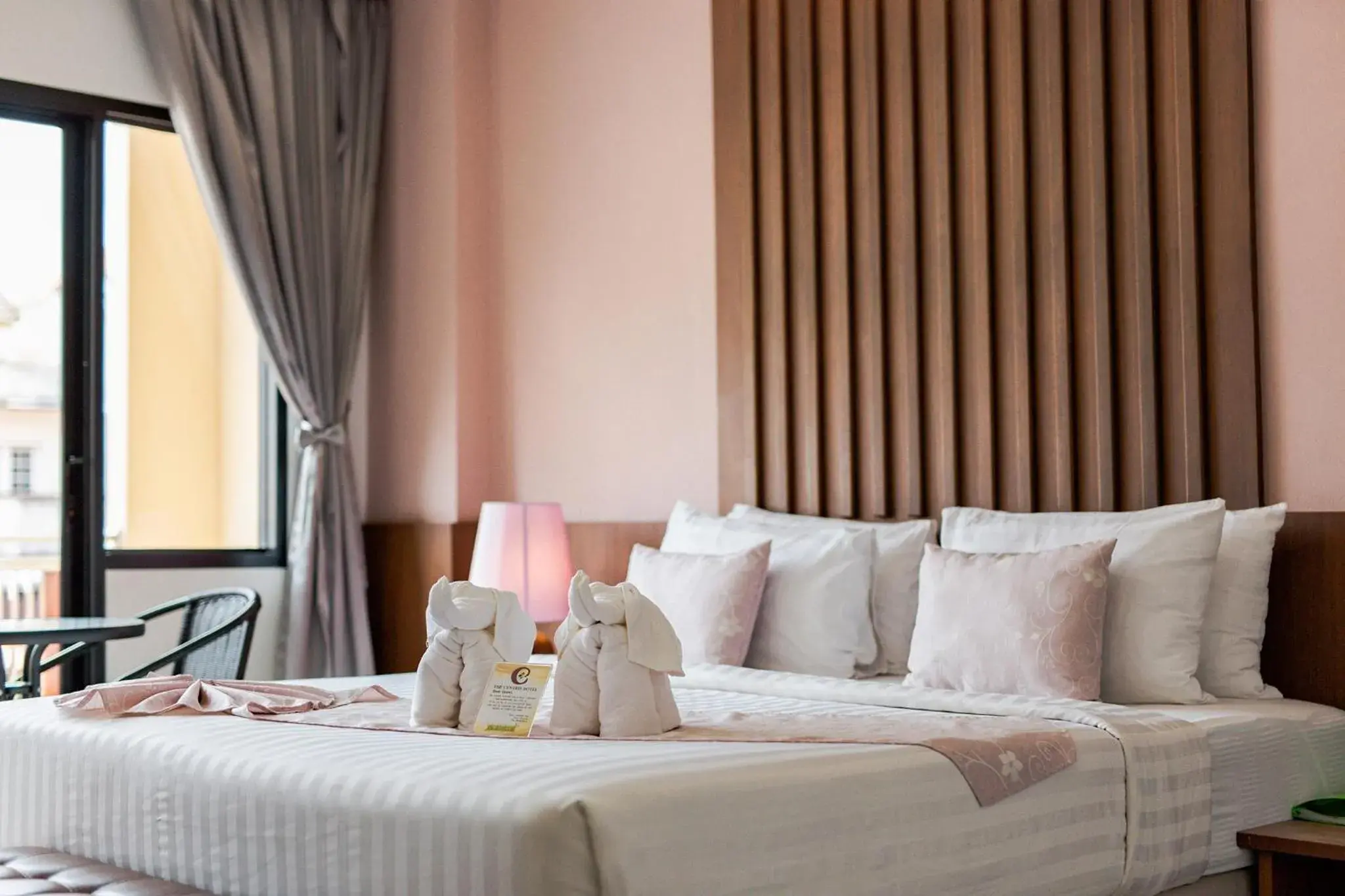 Grand Deluxe Double Room in The Centris Hotel Phatthalung Grand Deluxe Double Room in The Centris Hotel Phatthalung