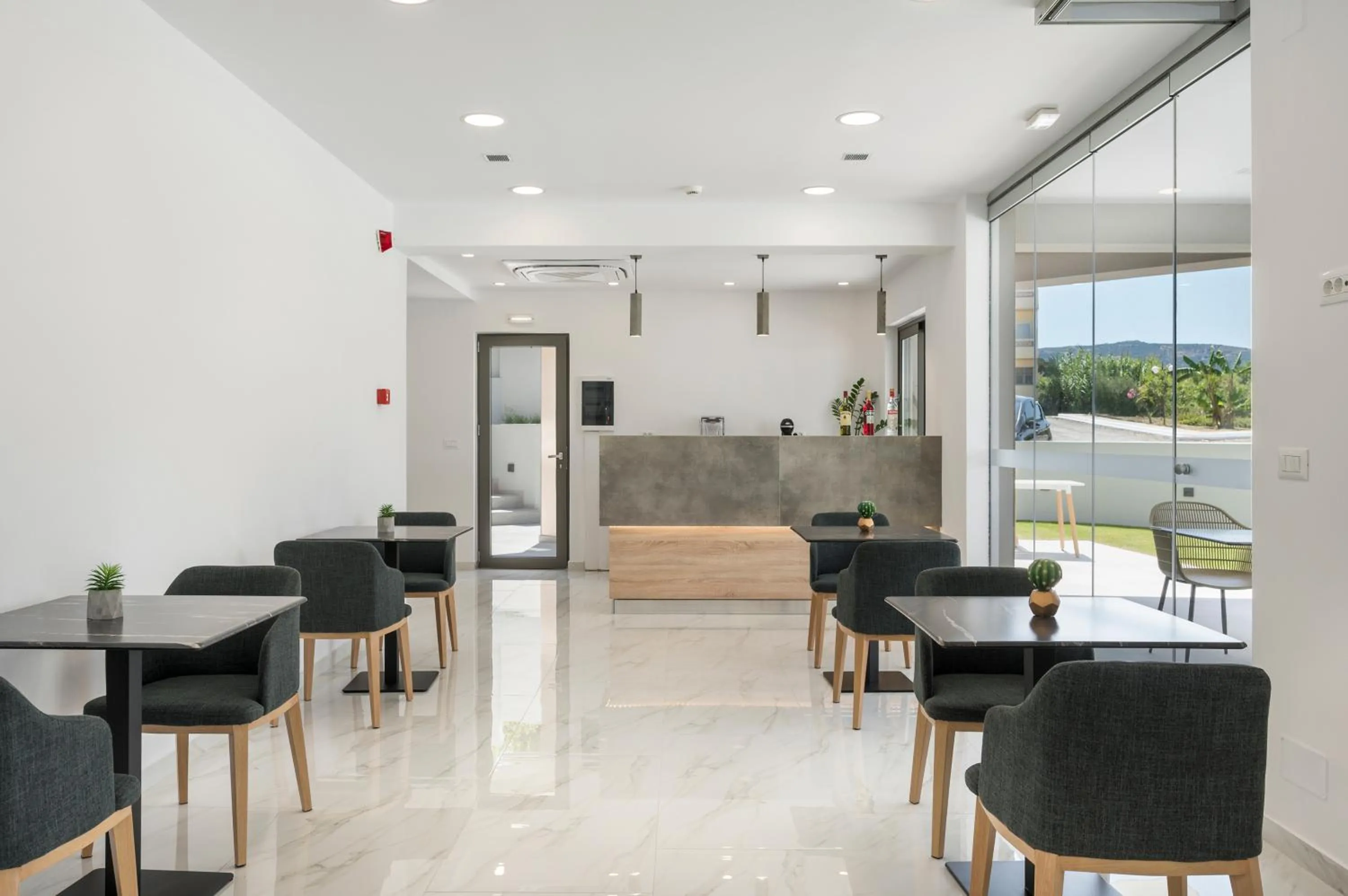 Restaurant/places to eat in Kallistefan