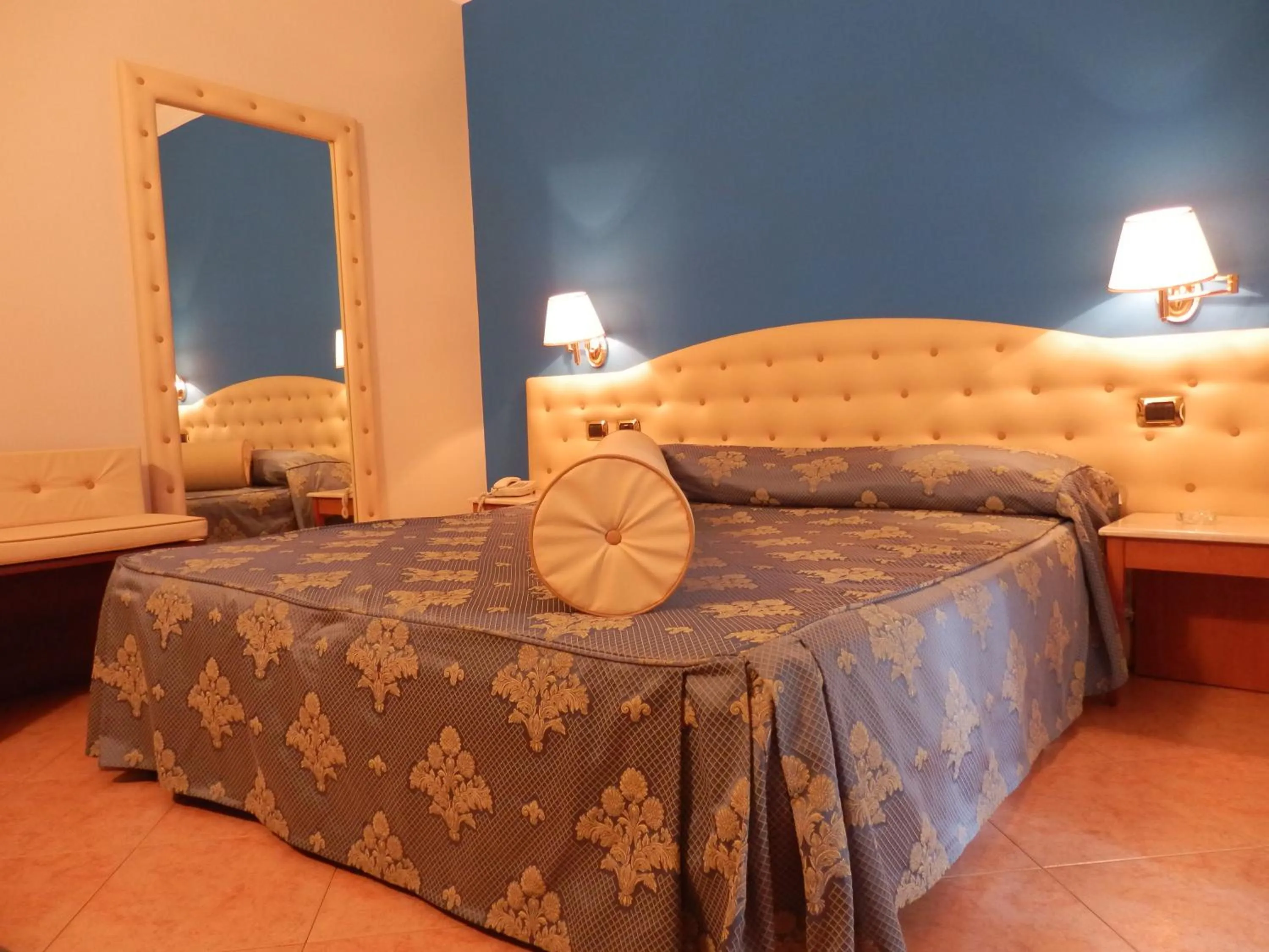 Bed in Belsito Hotel