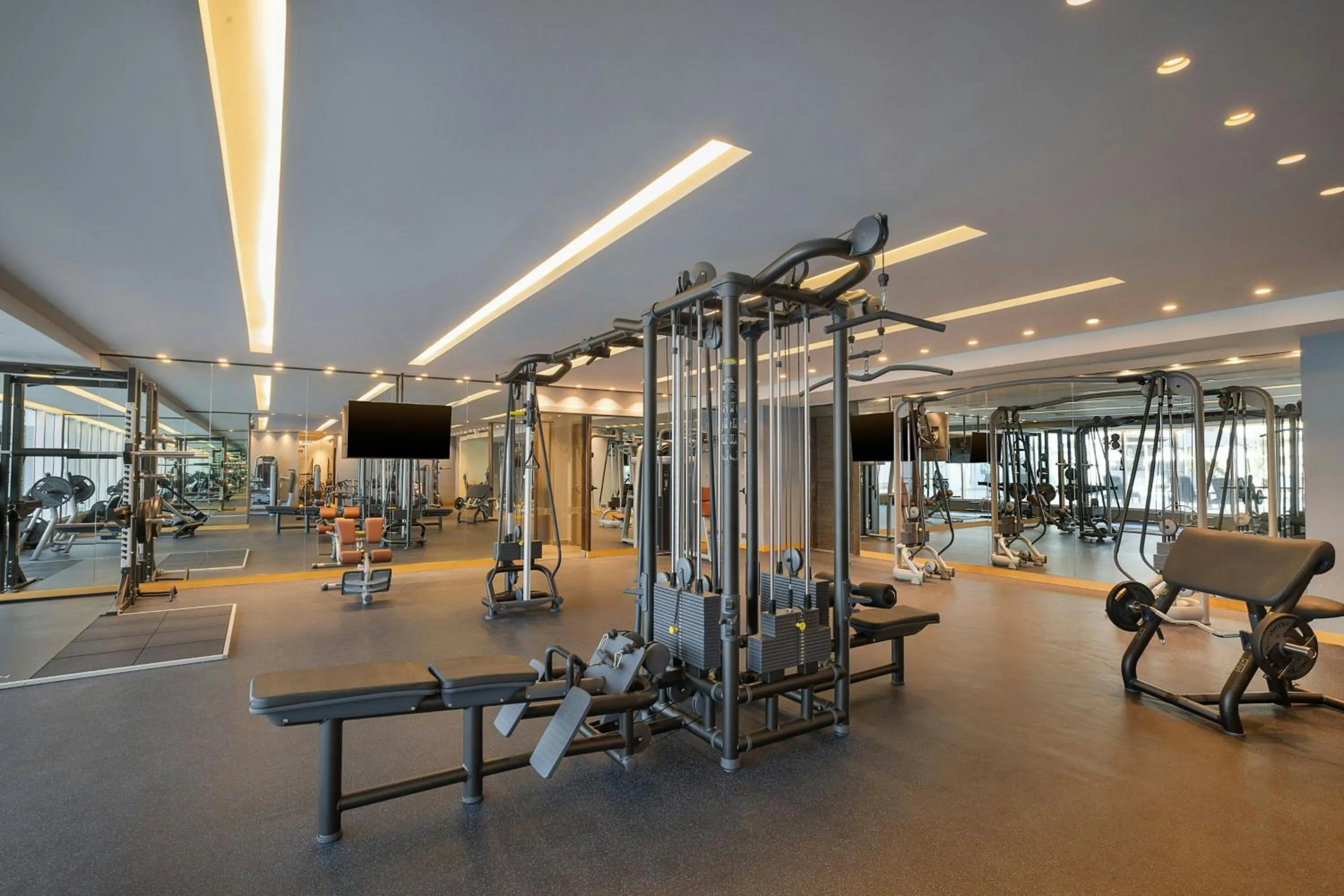 Fitness centre/facilities in Four Points by Sheraton Al Ain