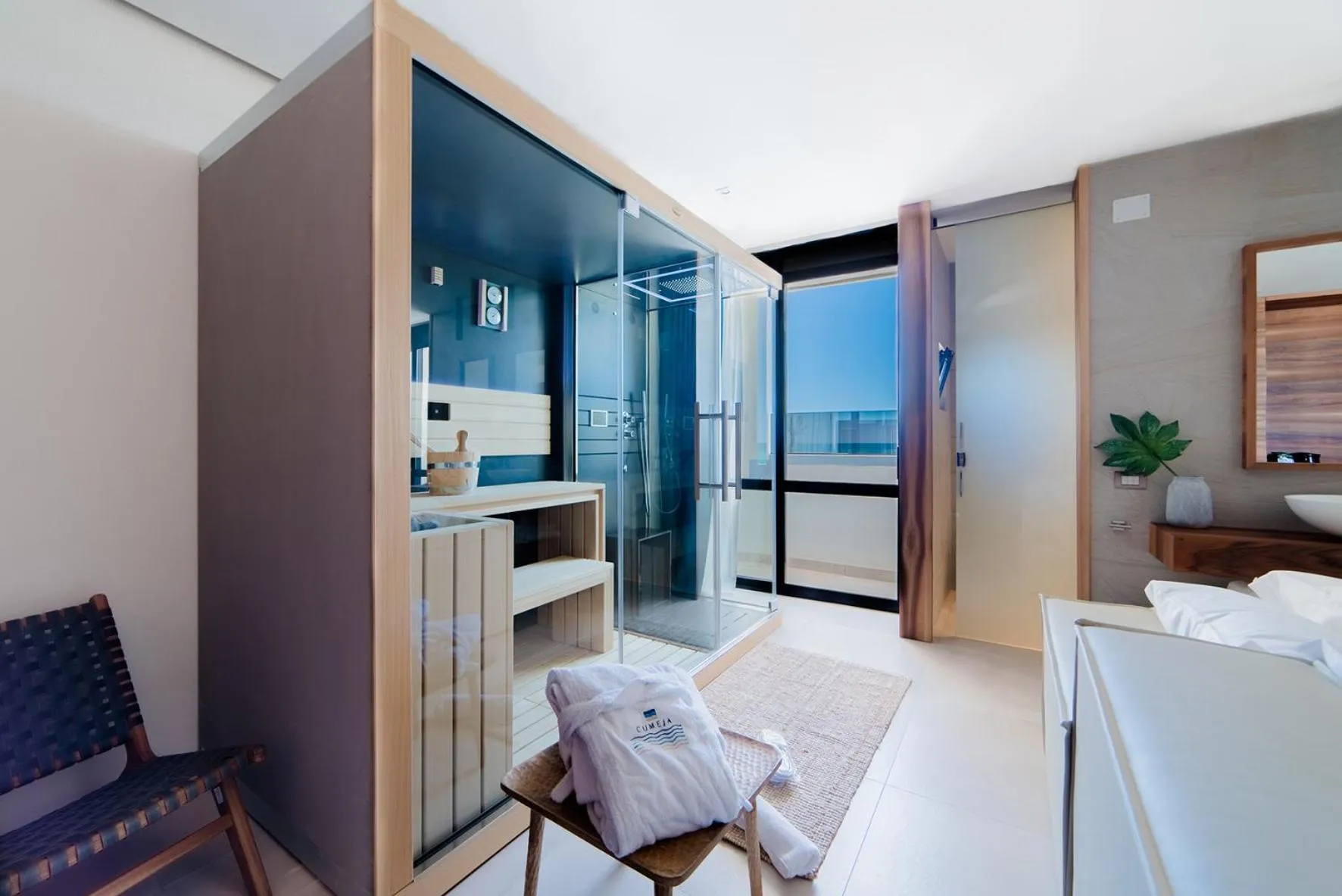 Sauna in Cumeja Beach Club & Hotel