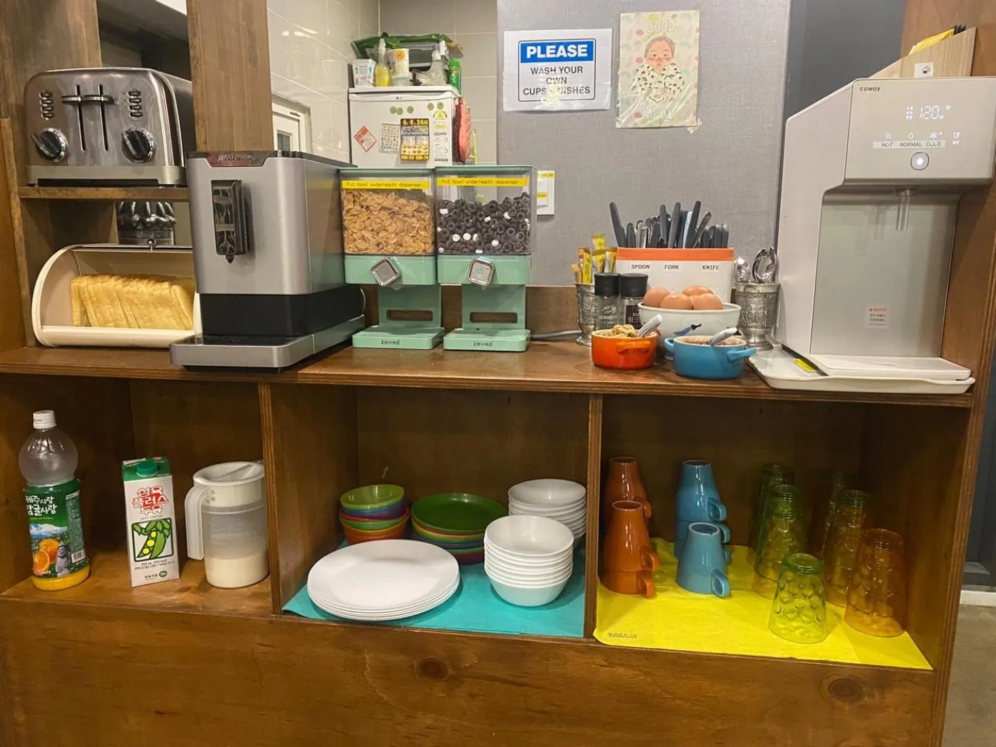 Breakfast in Zzzip Guesthouse in Hongdae