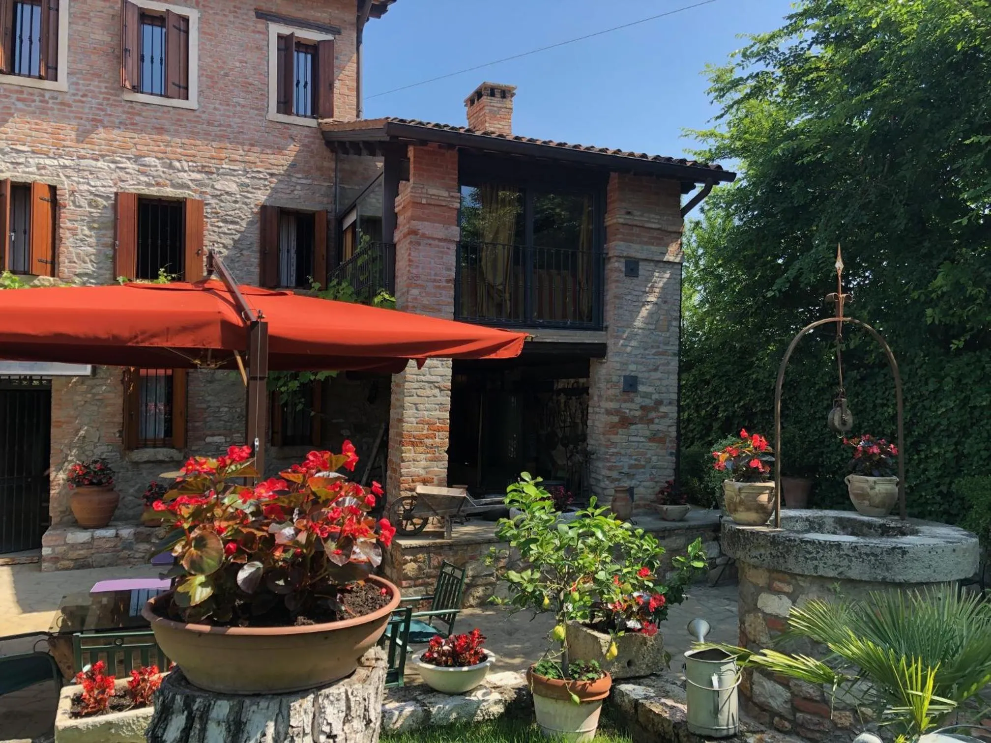 Property building in Aiceltis