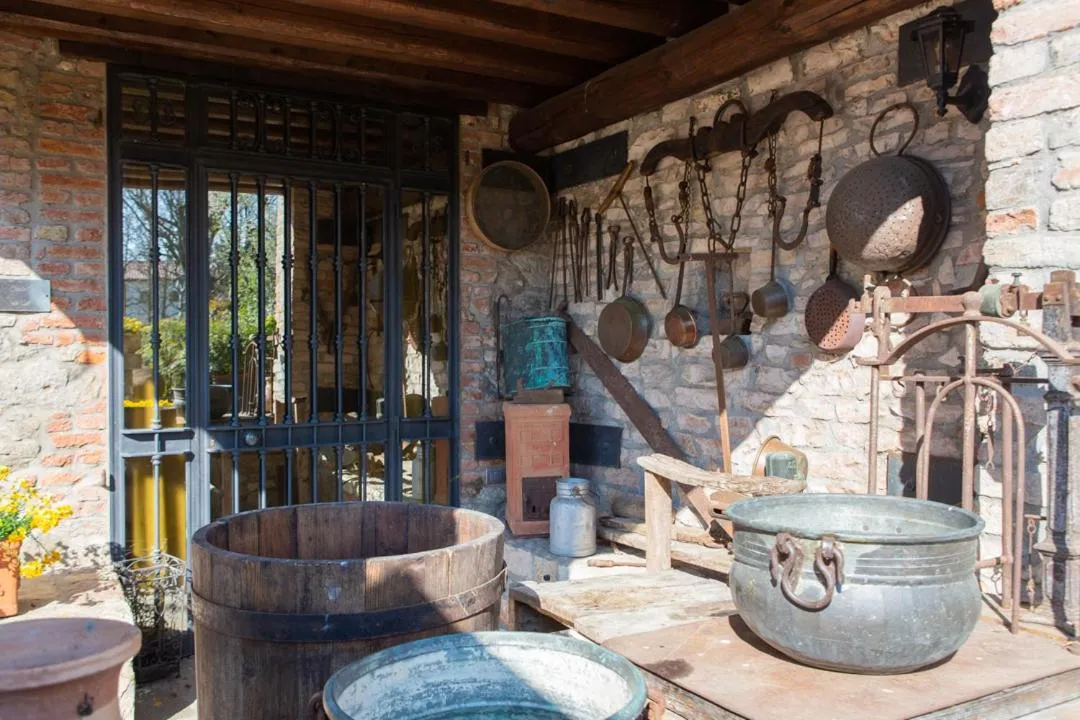 Property building in Aiceltis