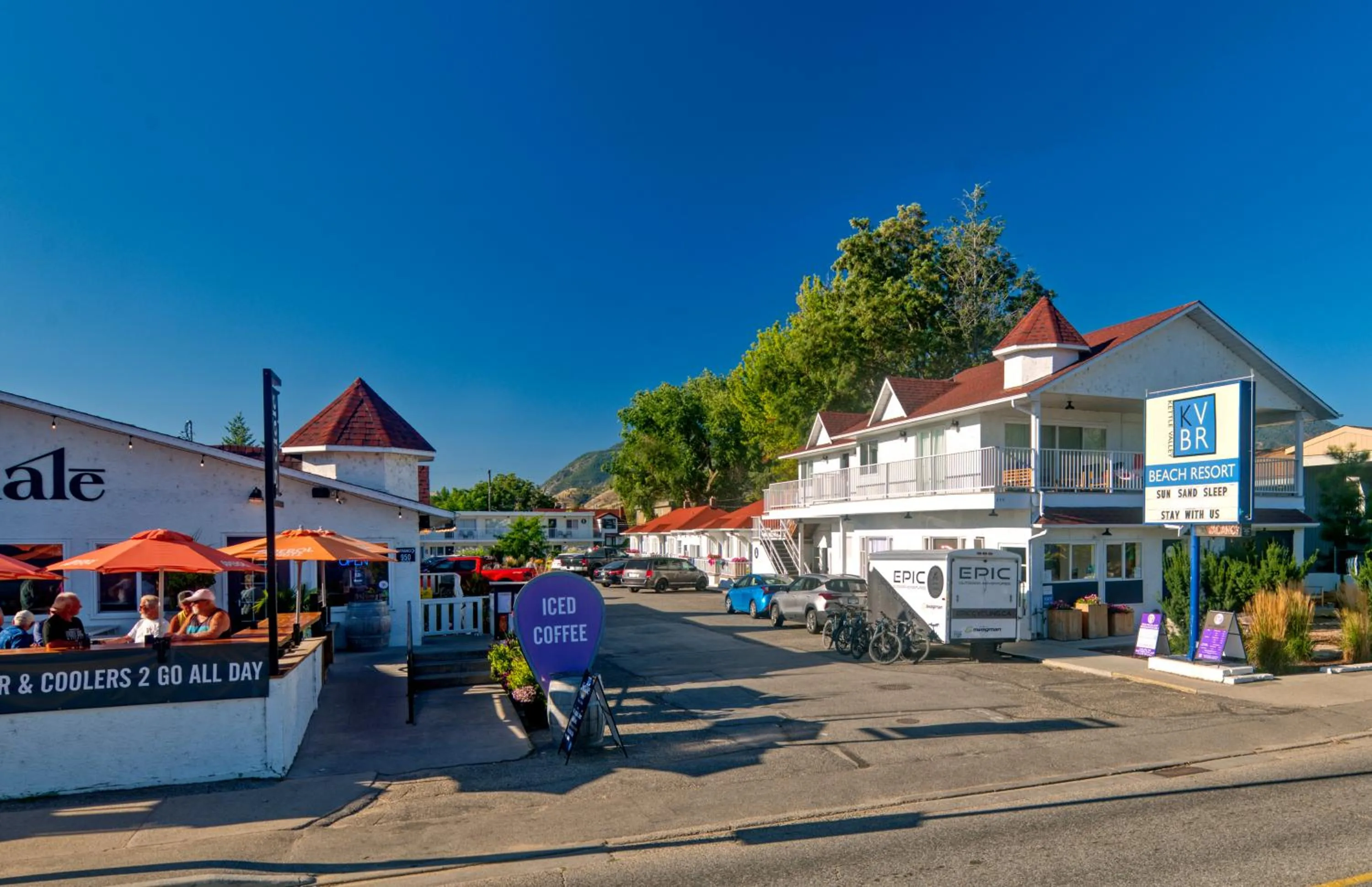 Property building in Kettle Valley Beach Resort