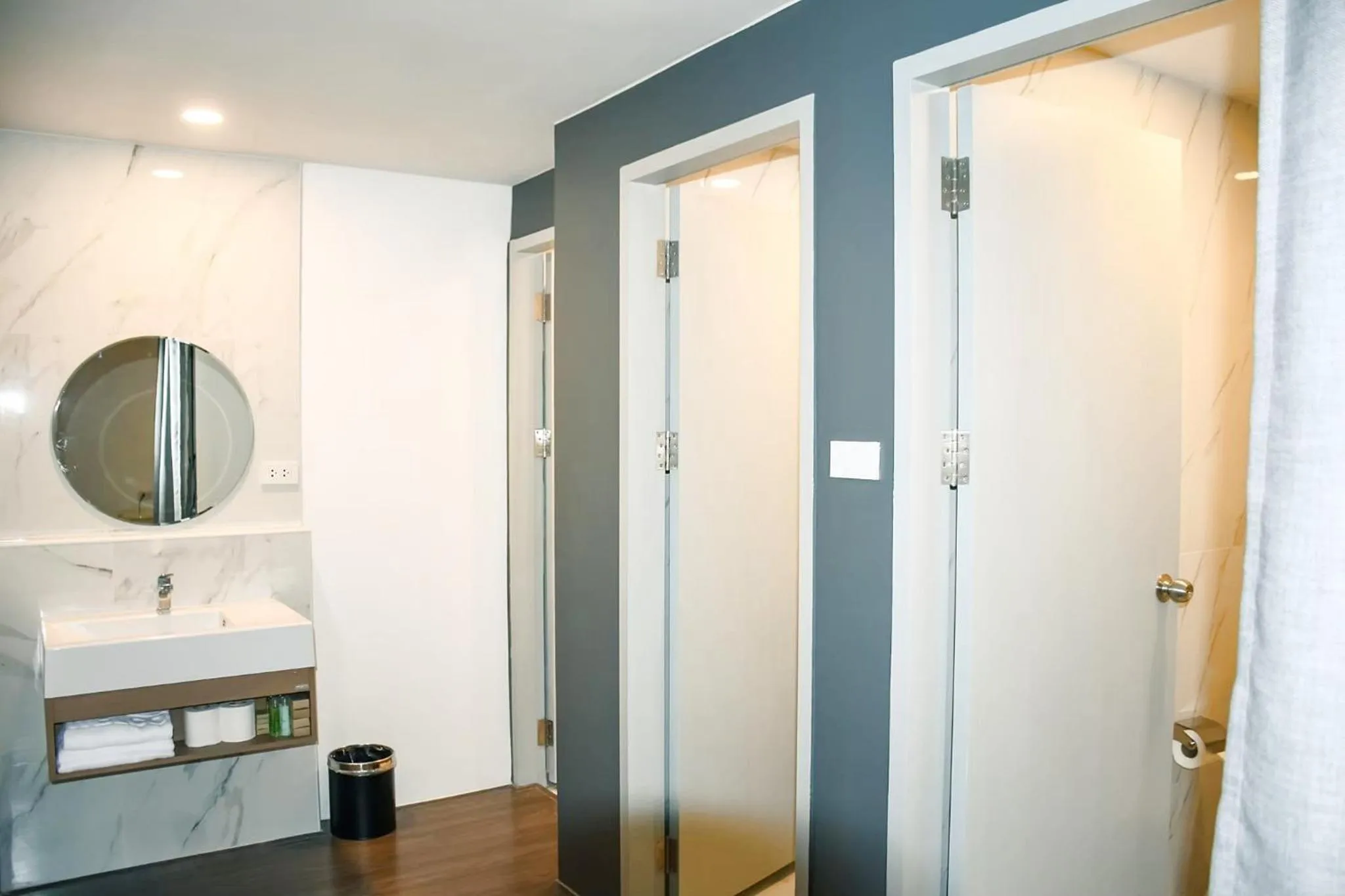 Shower in Grandview Residence