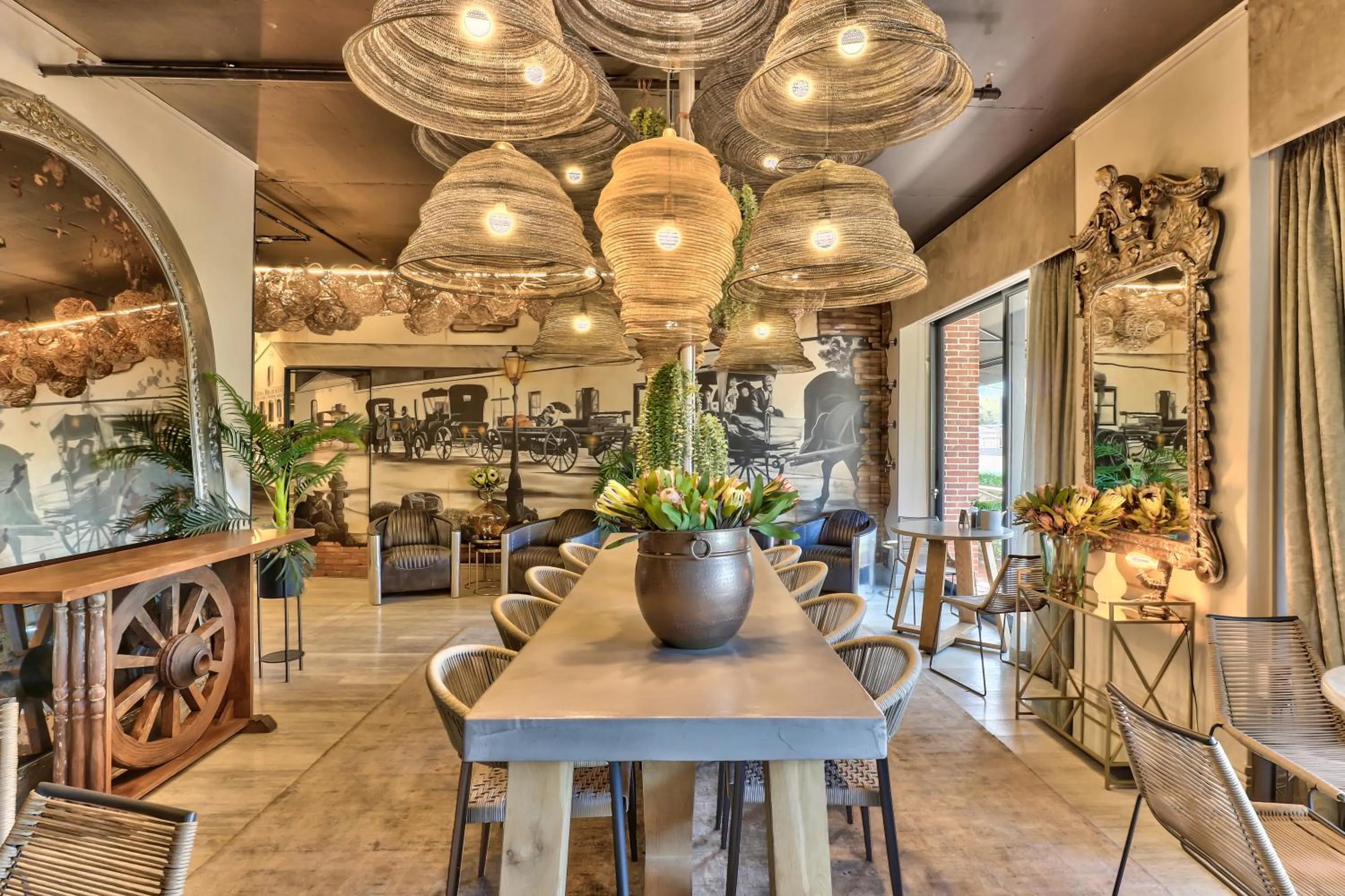 Restaurant/places to eat in Heritage Square Apartments