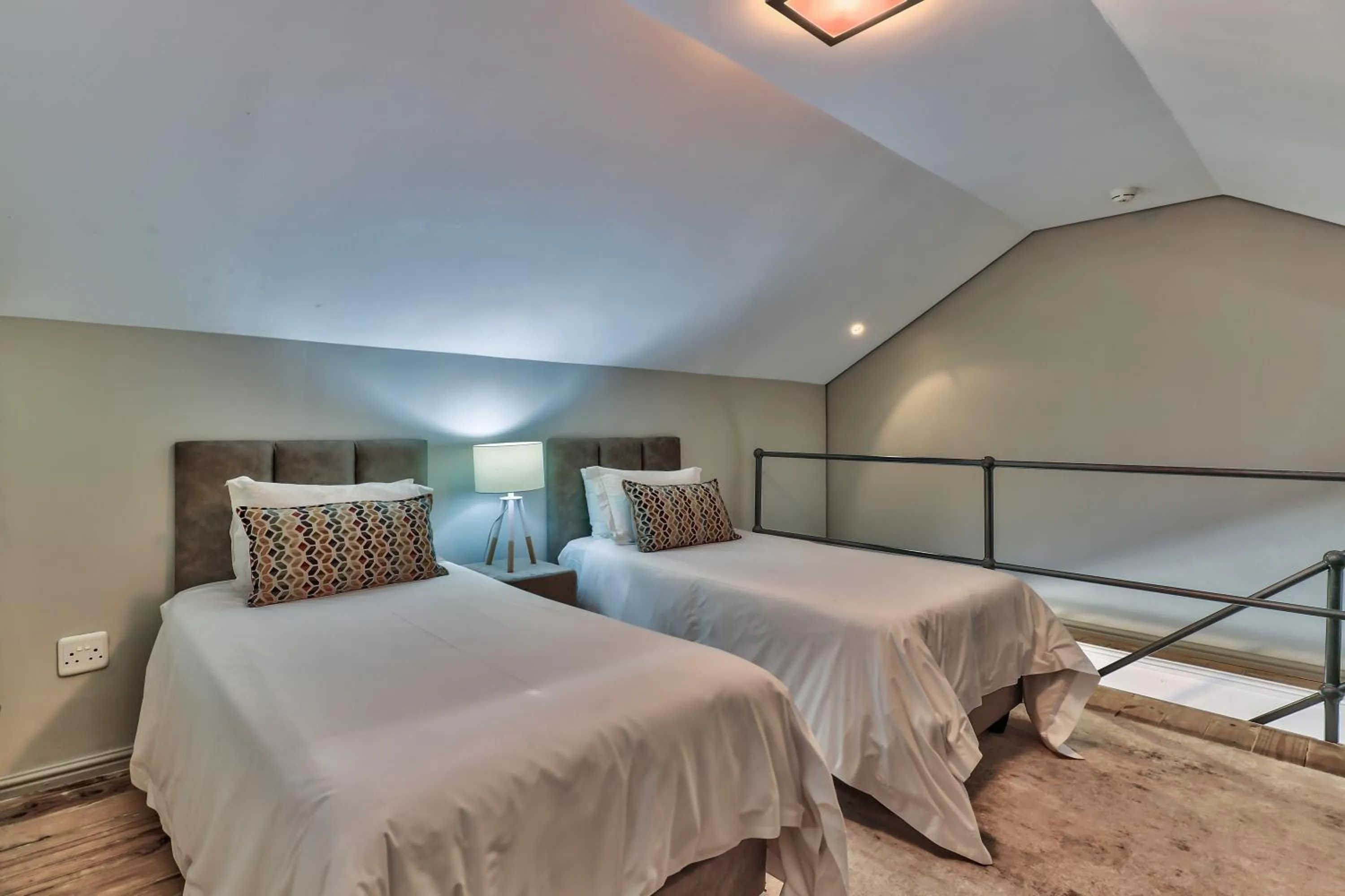 Bed in Heritage Square Apartments