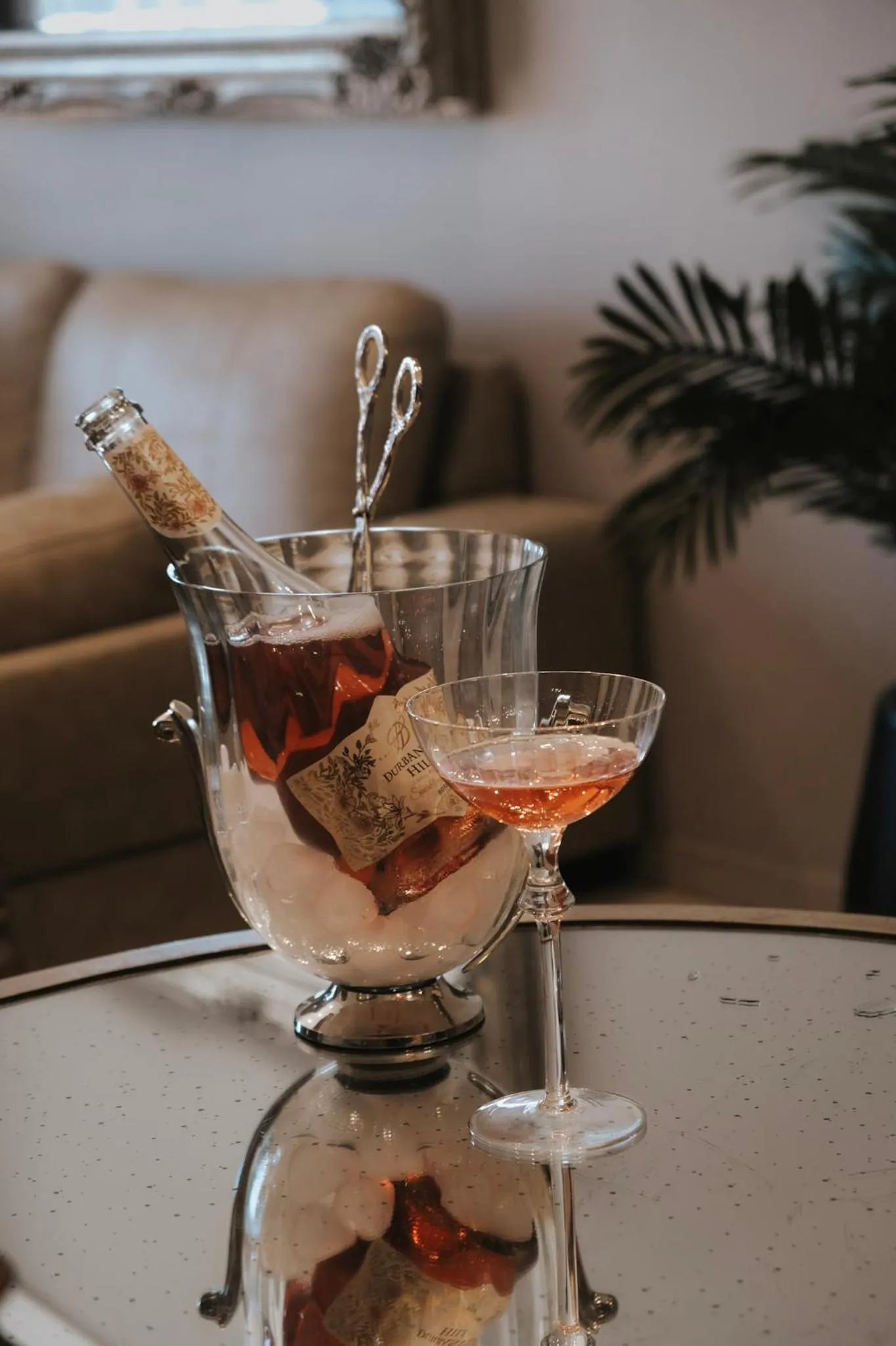 Decorative detail in Heritage Square Apartments