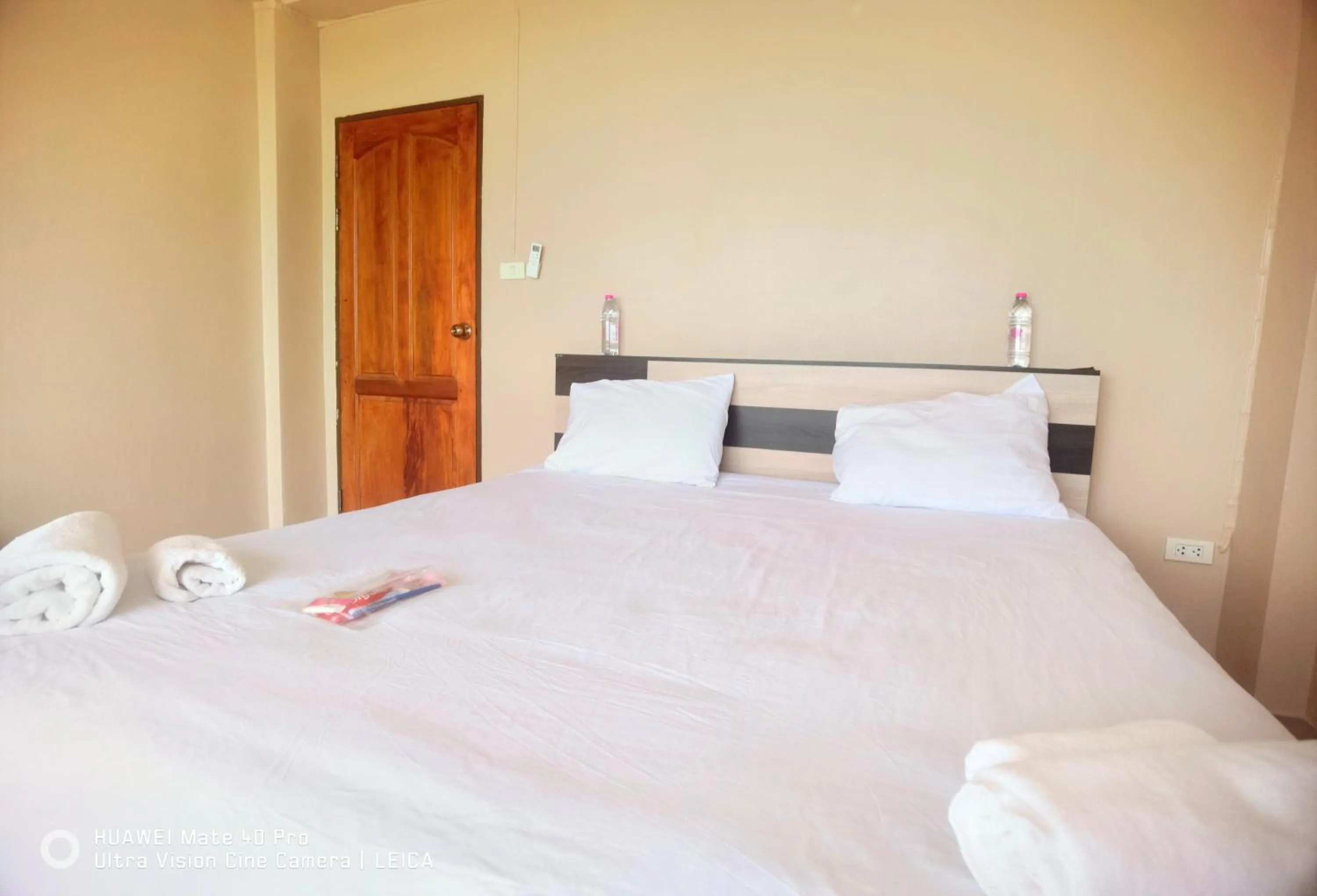 Bed in 115 Townhouse