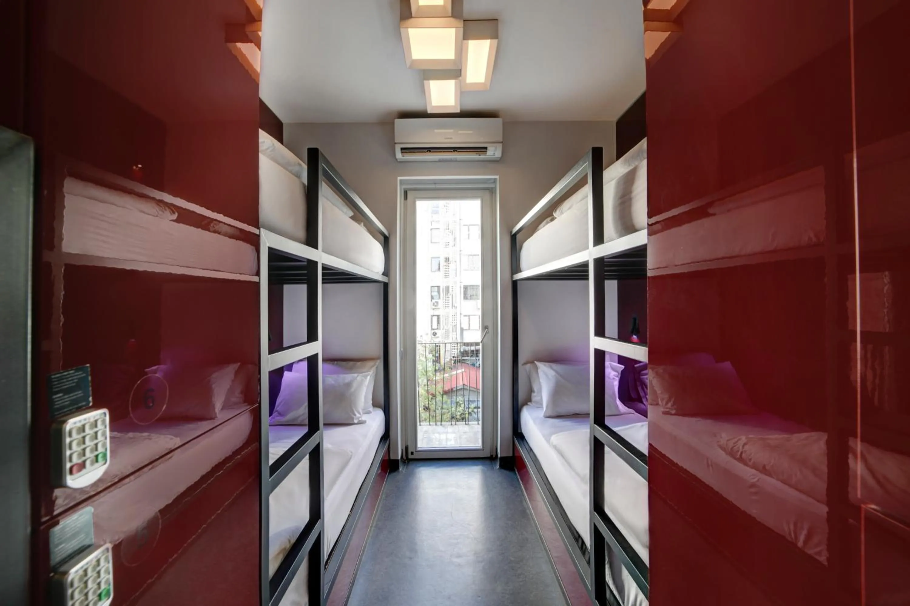 bunk bed in Wabi Hostels