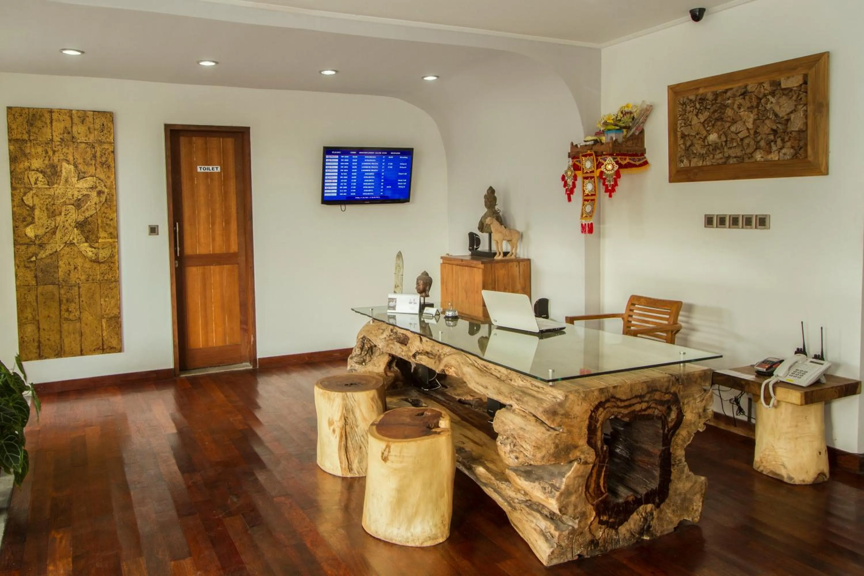 Lobby or reception in Delu Villas & Suite
