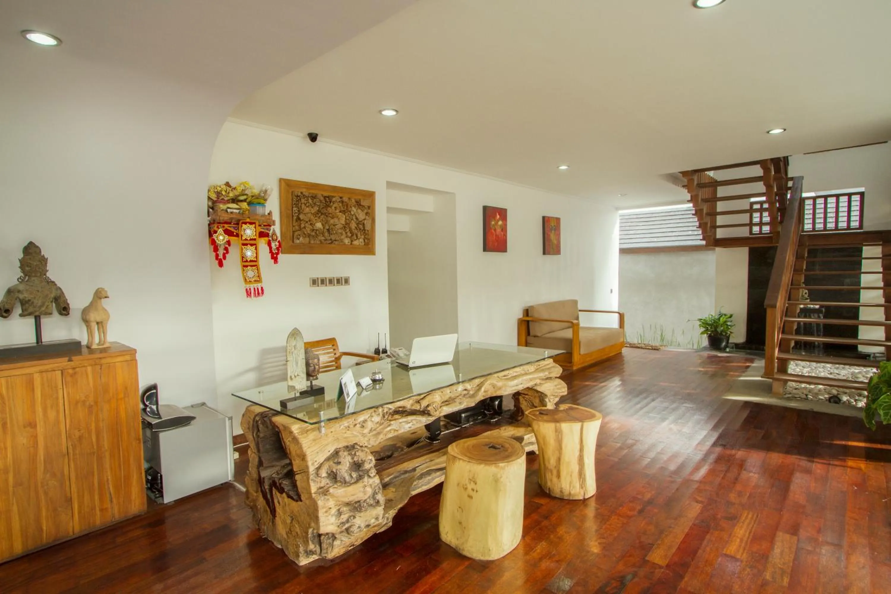 Facade/entrance in Delu Villas & Suite