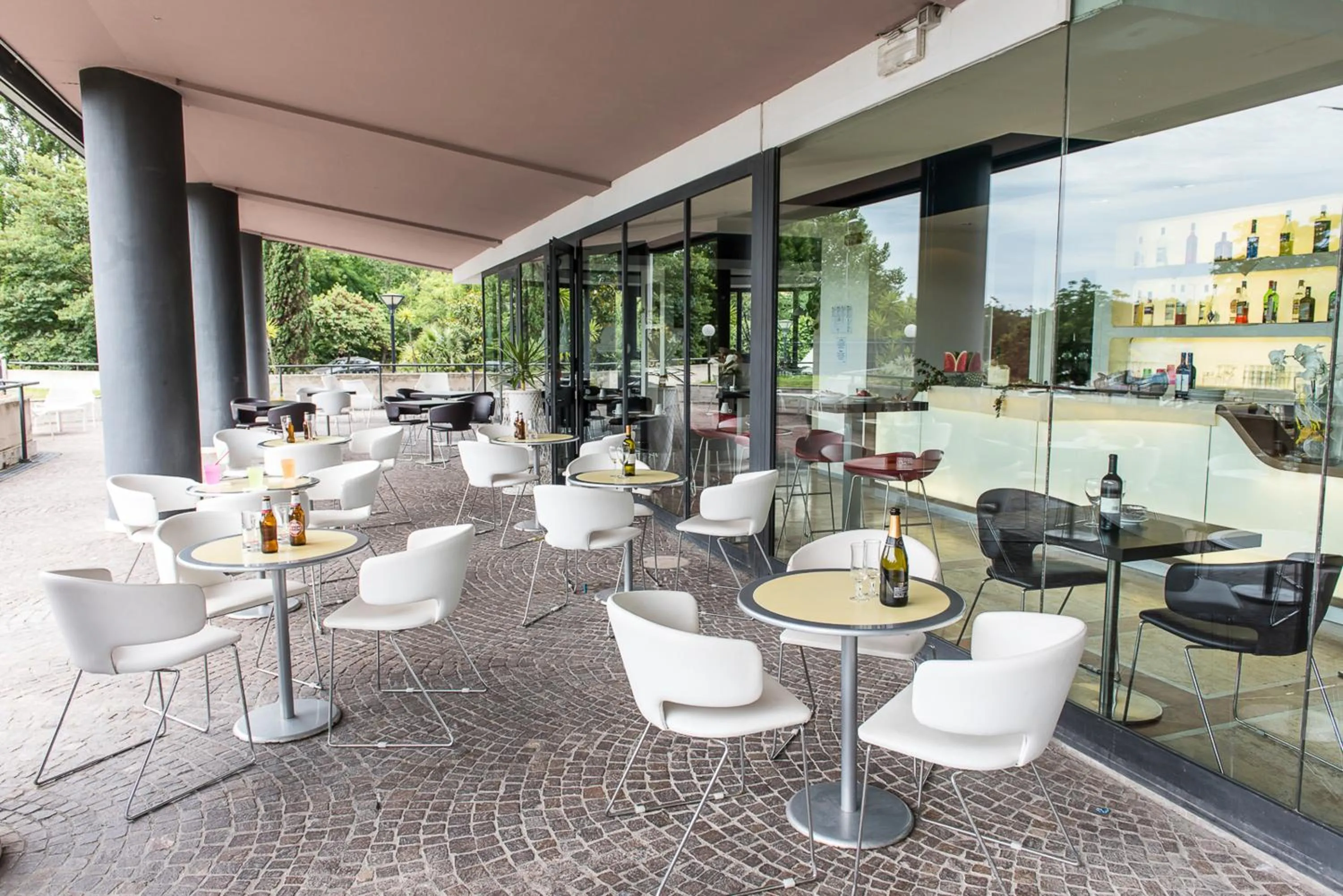 Restaurant/places to eat in Sotel Nomentana Roma