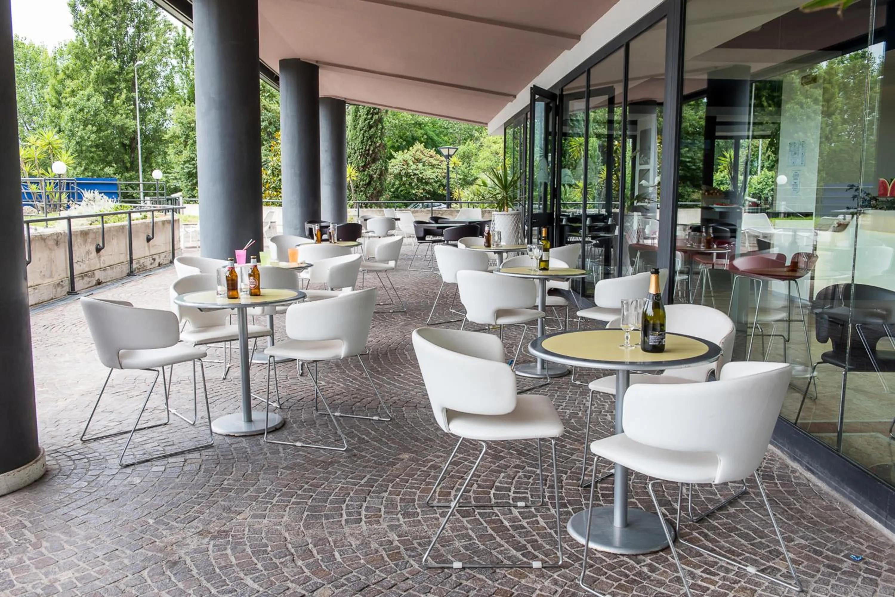 Restaurant/places to eat in Sotel Nomentana Roma