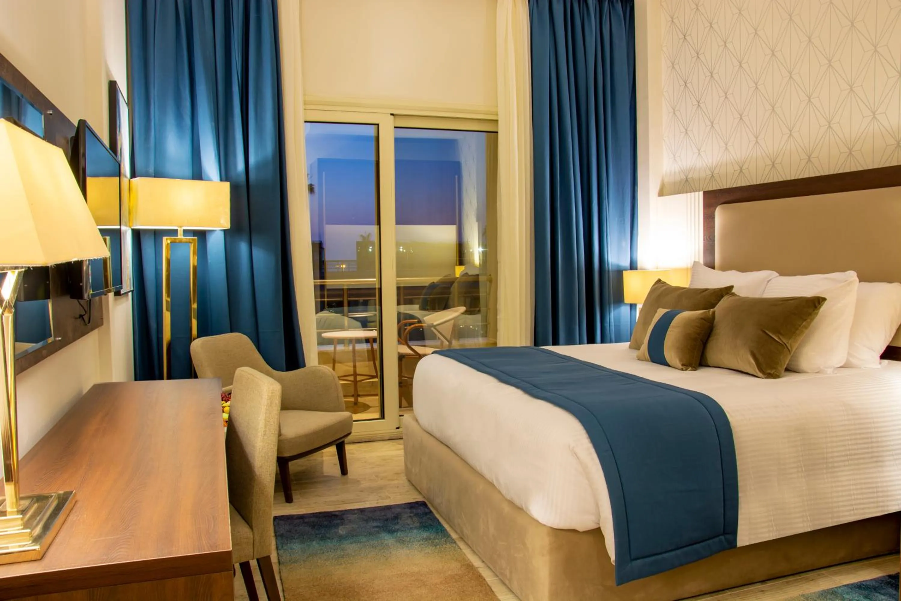 Photo of the whole room, Bed in Helnan Mamoura Hotel & Events Center