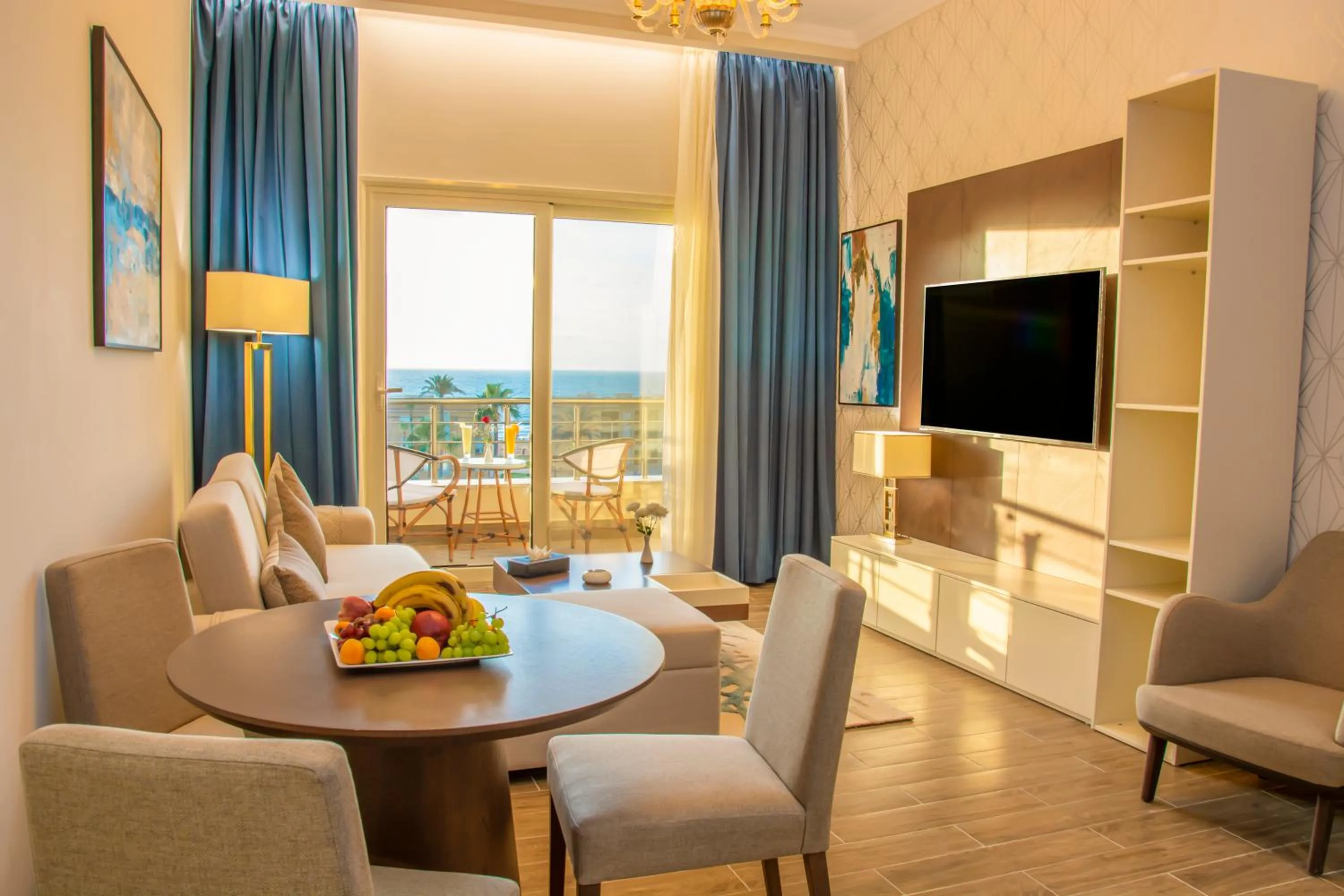 Living room in Helnan Mamoura Hotel & Events Center