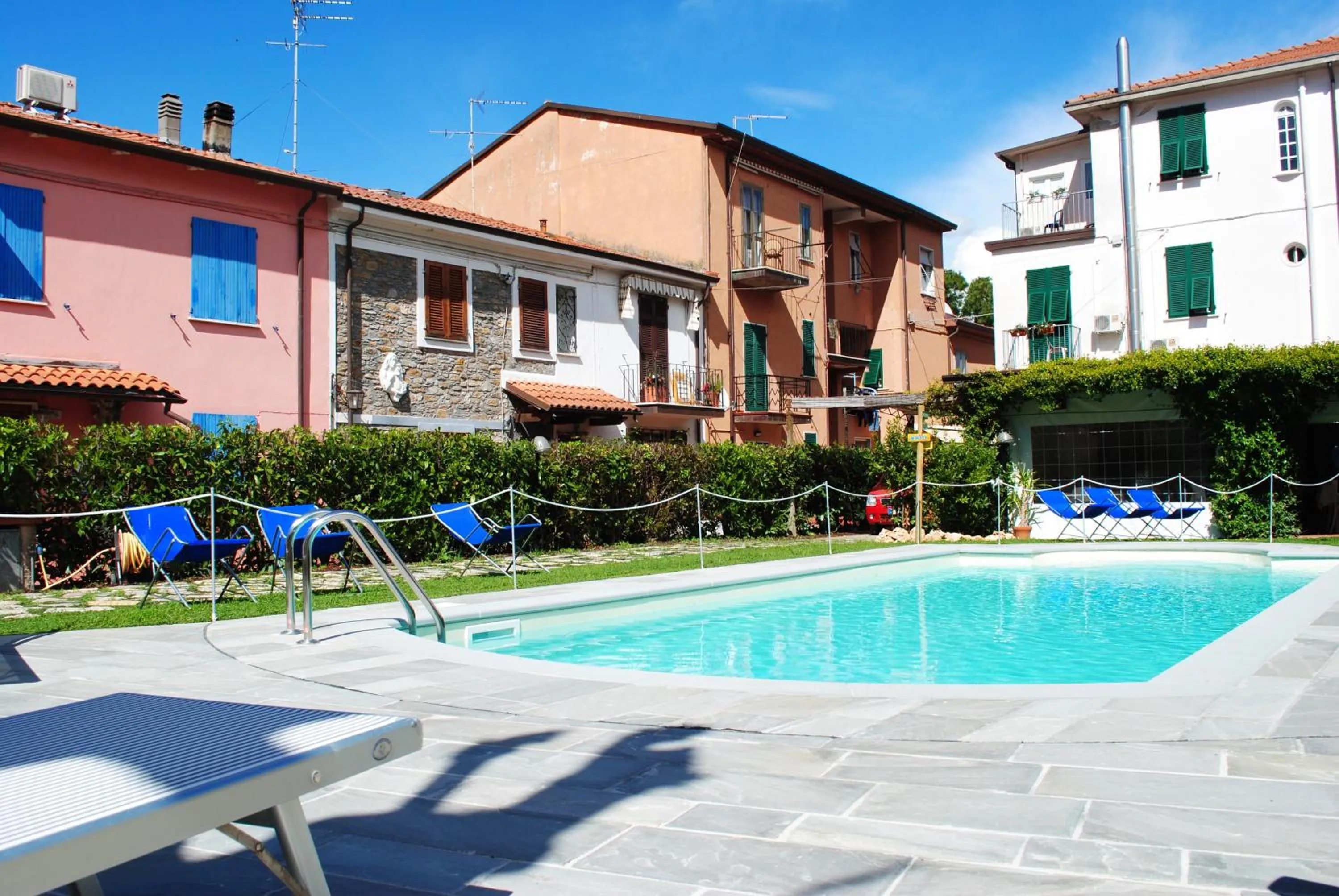 Swimming pool in Hotel Sette Archi
