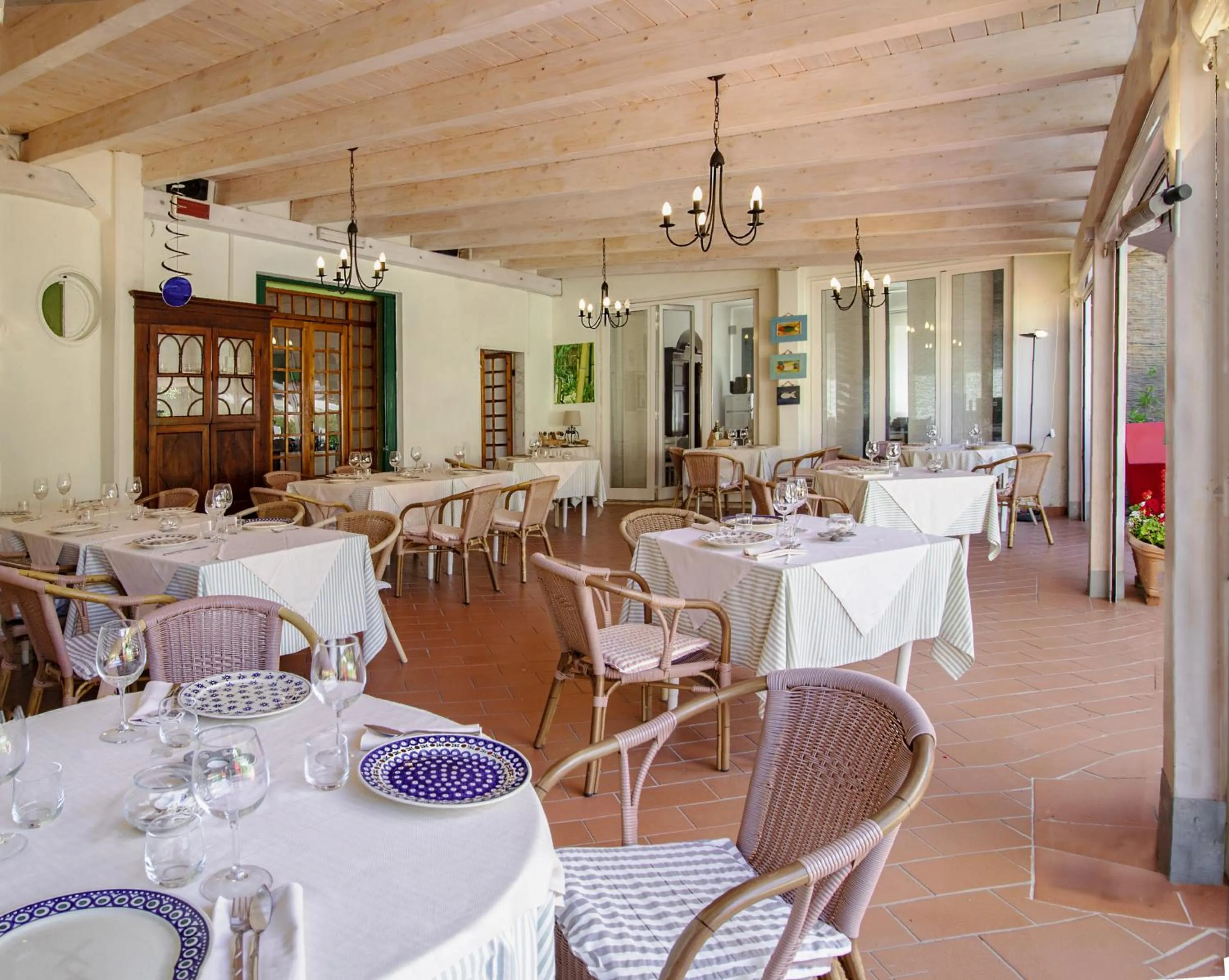 Restaurant/places to eat in Hotel Sette Archi