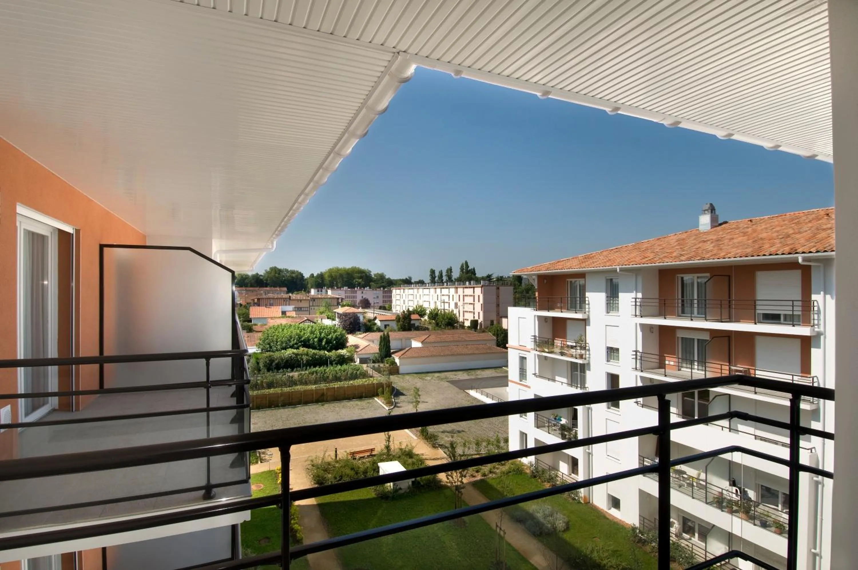 Property building in Domitys Les Sources de Gascogne