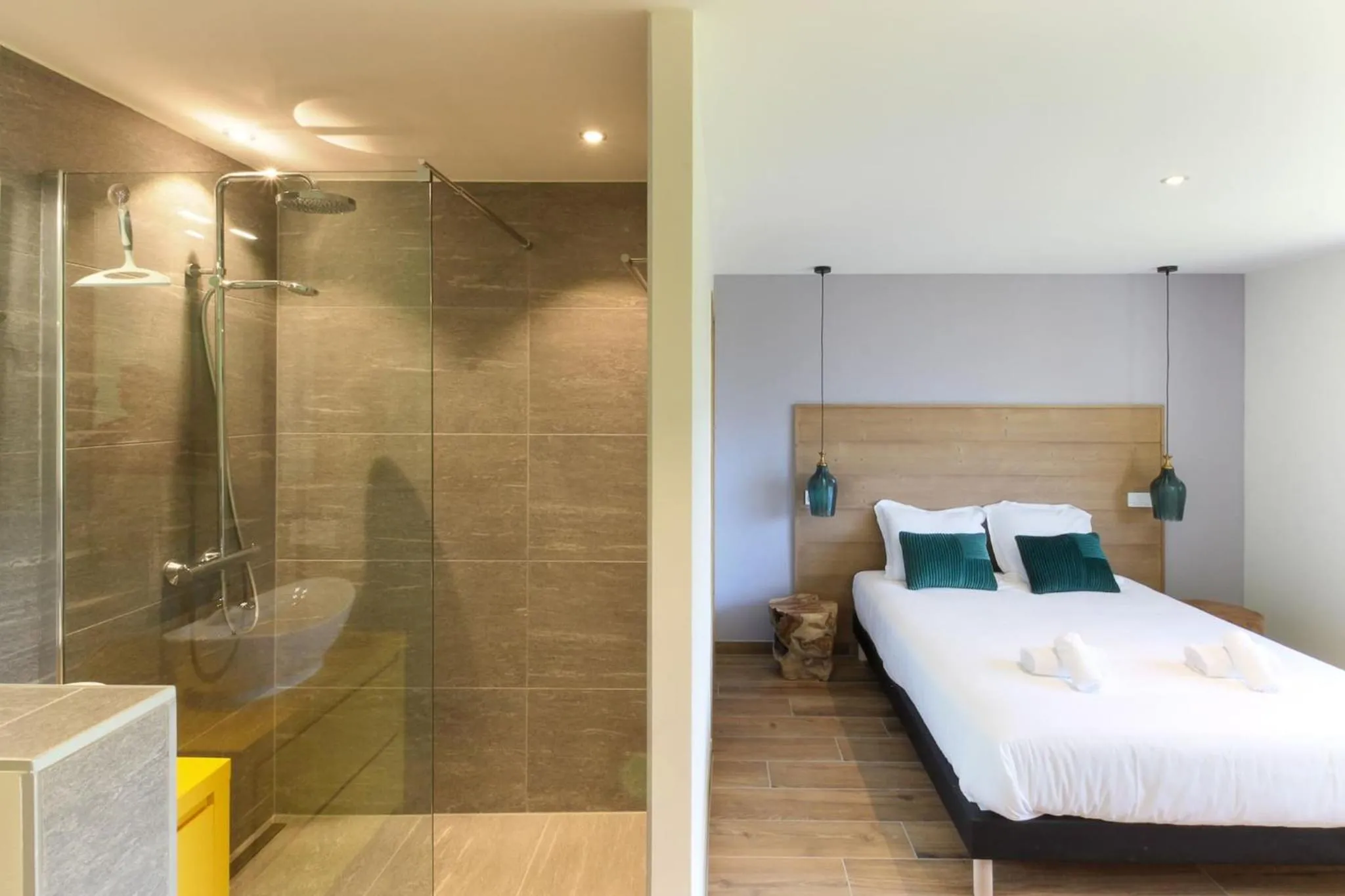 L'Abeille - Renovated - 4 bedroom - 8 person-110sqm - Views!