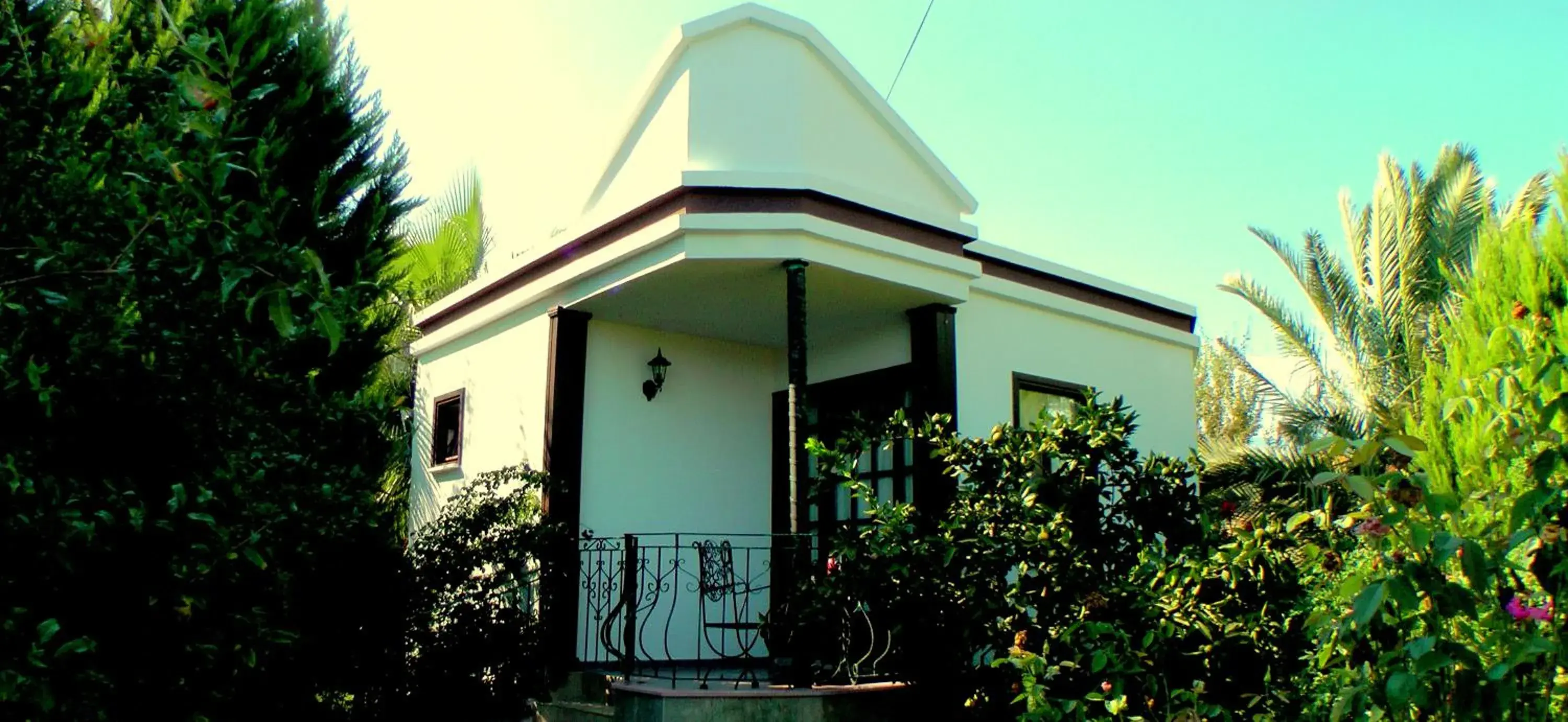 Standard Triple Room in Hemerans Anatolia Standard Triple Room in Hemerans Anatolia