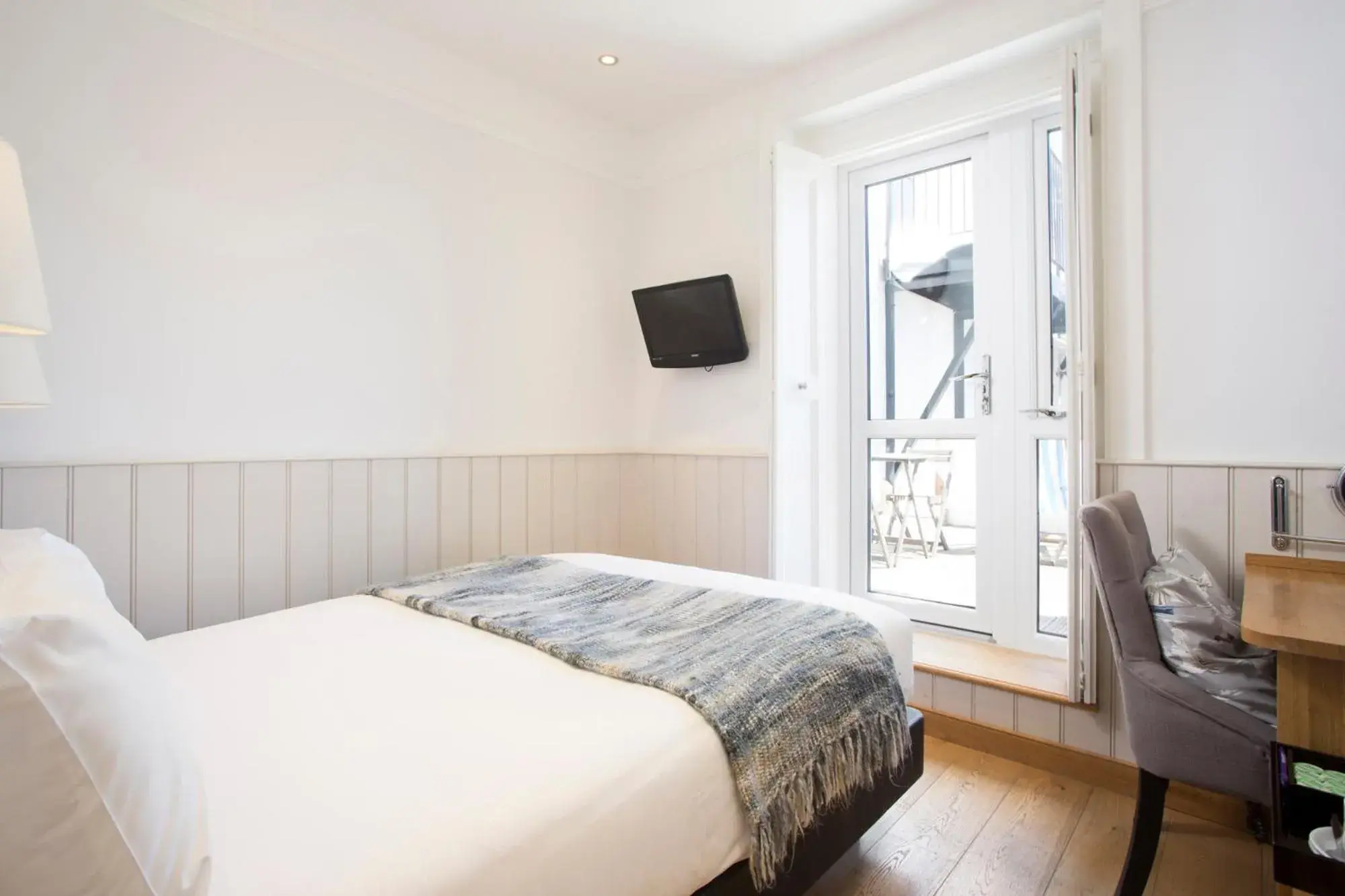 Double Room with Terrace in Hotel Continental Double Room with Terrace in Hotel Continental