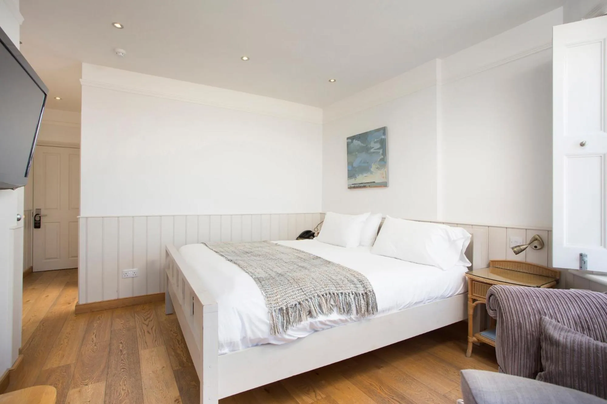 Bed in Hotel Continental