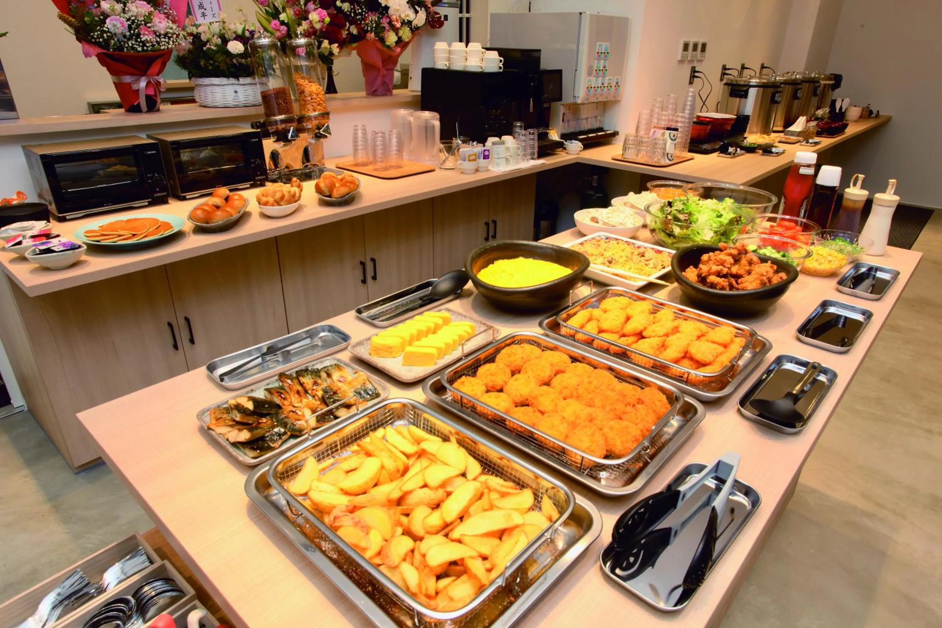 Buffet breakfast in Sotetsu Fresa Inn Sapporo-Susukino