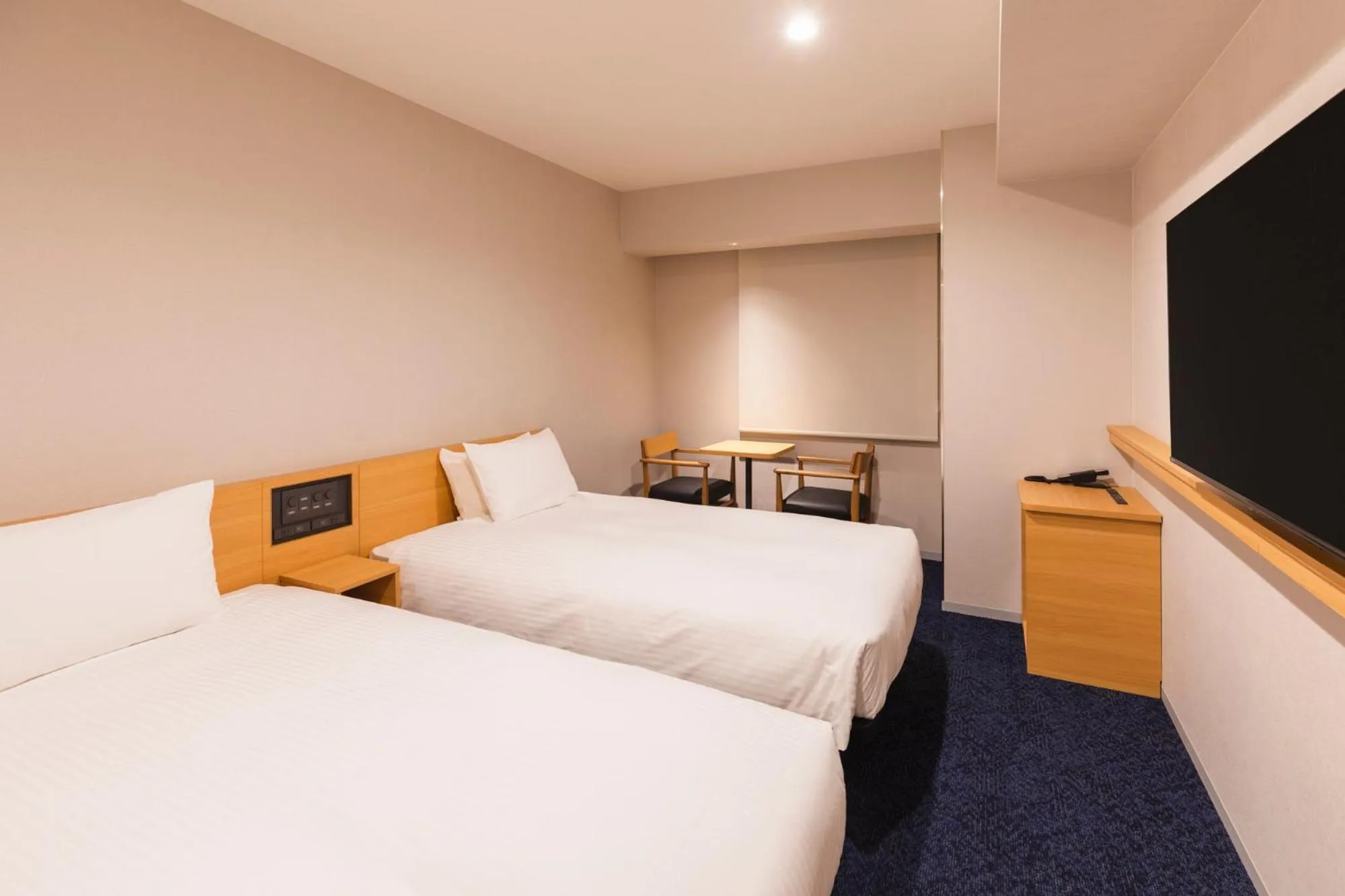 Photo of the whole room, Bed in Sotetsu Fresa Inn Sapporo-Susukino