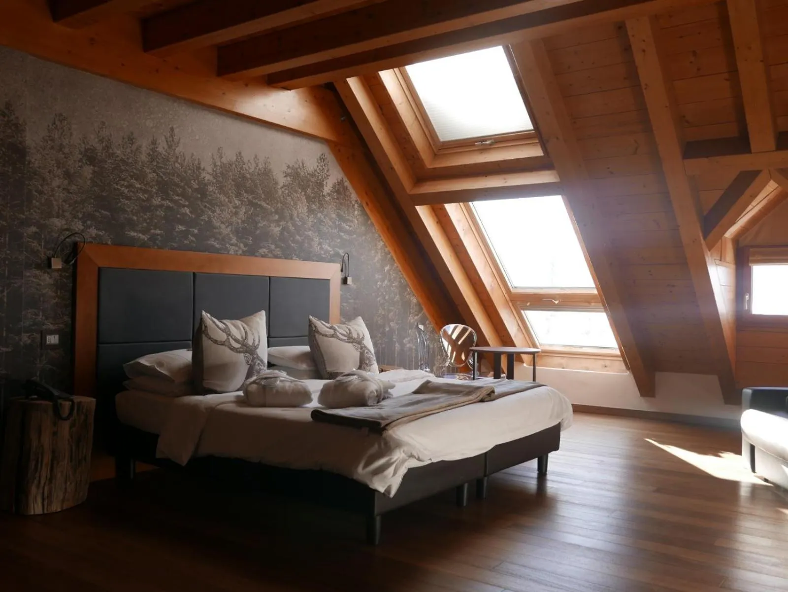 Bed in Hotel Paradiso