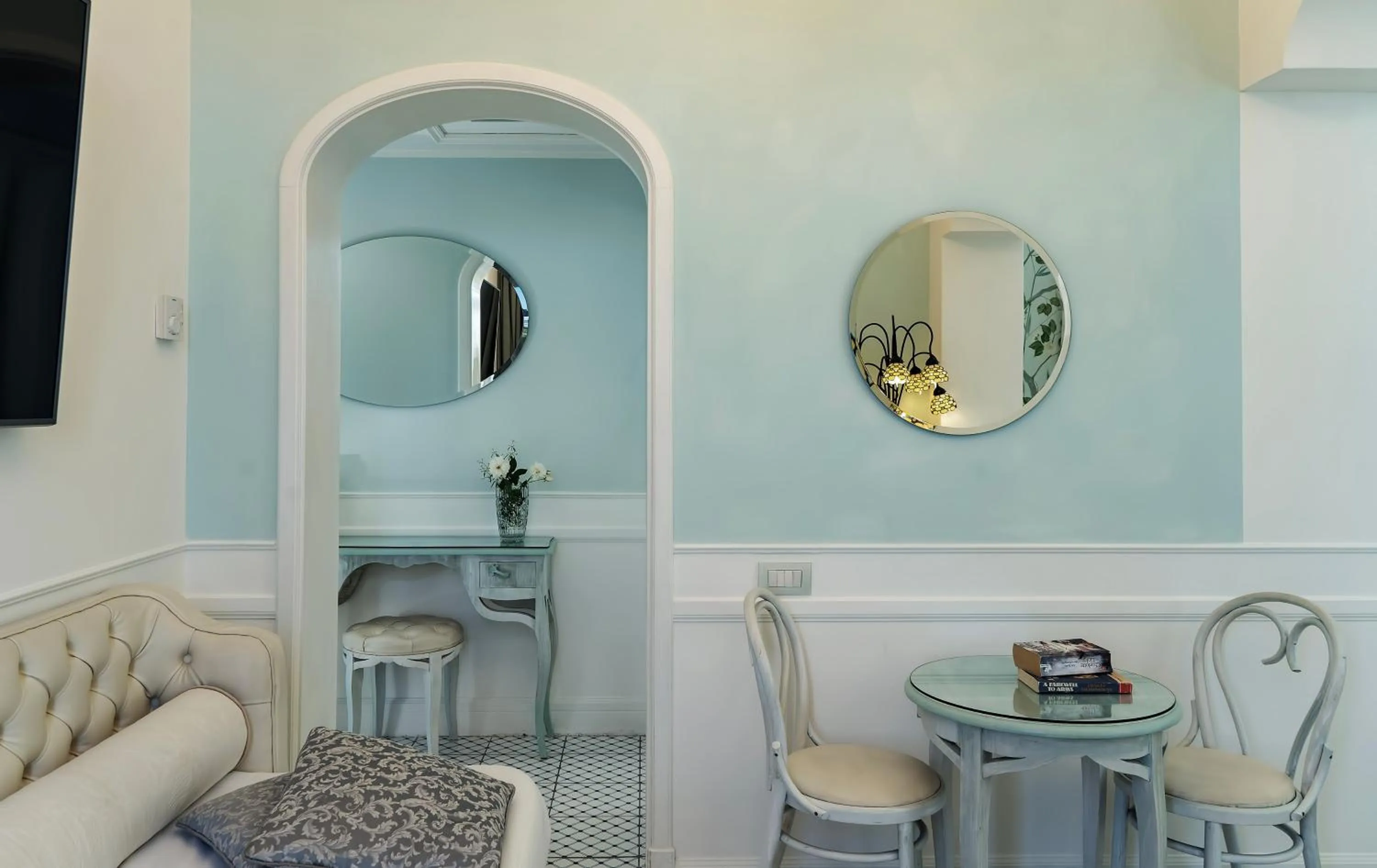 Seating area in Luxury Villa Excelsior Parco