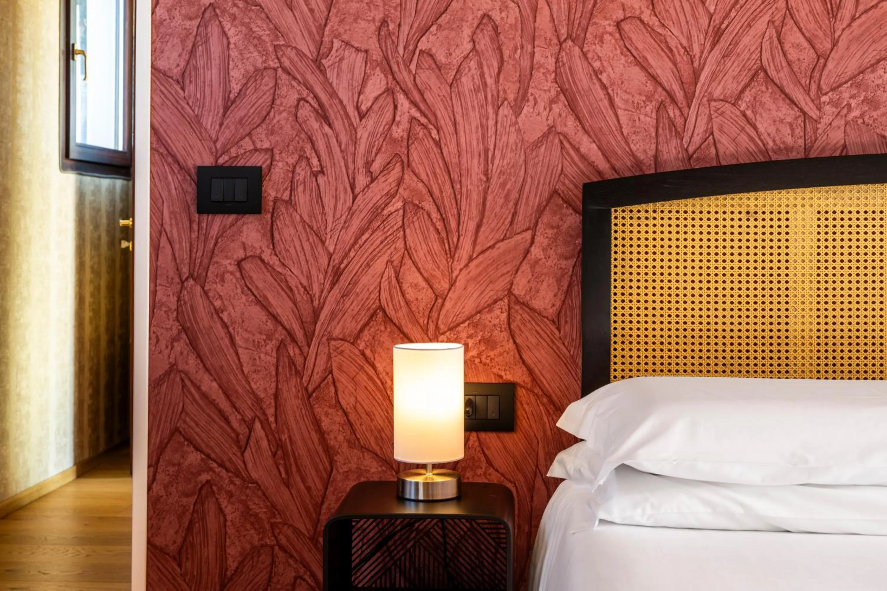 Bed in Hotel Atlanta Augustus