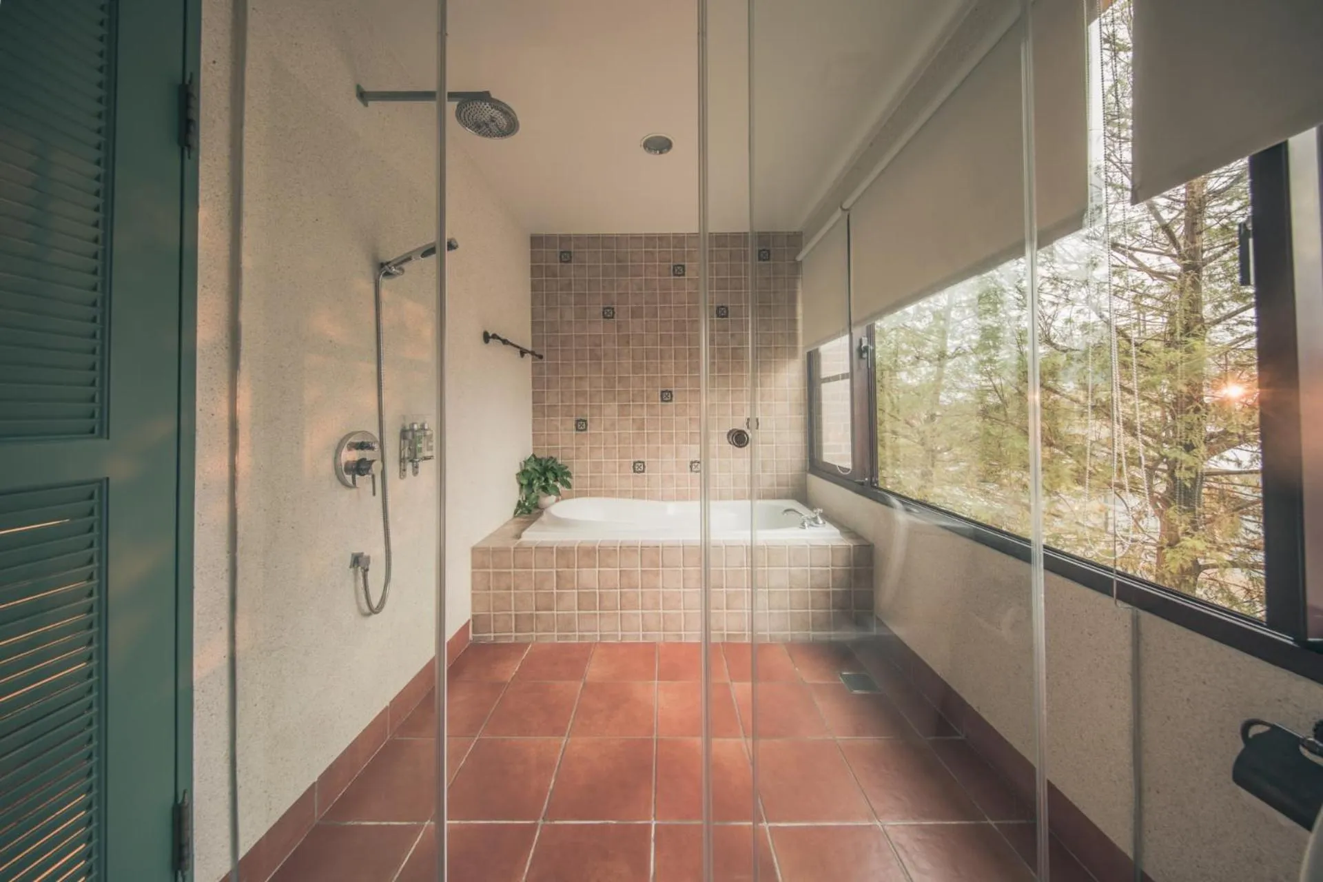 Shower in Sunday Home